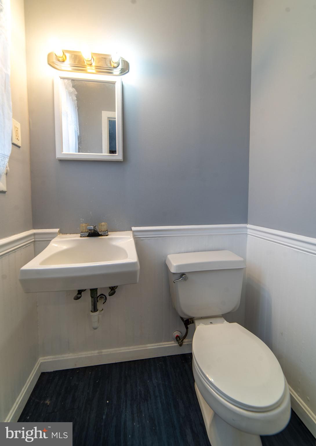 GRAY MANOR - Residential