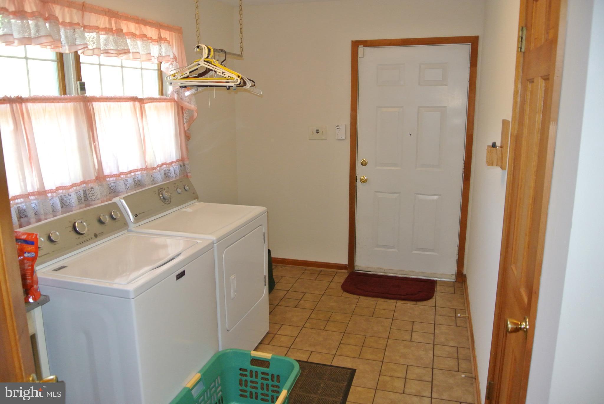 MYRTLE GROVE ESTATES SUB - Residential