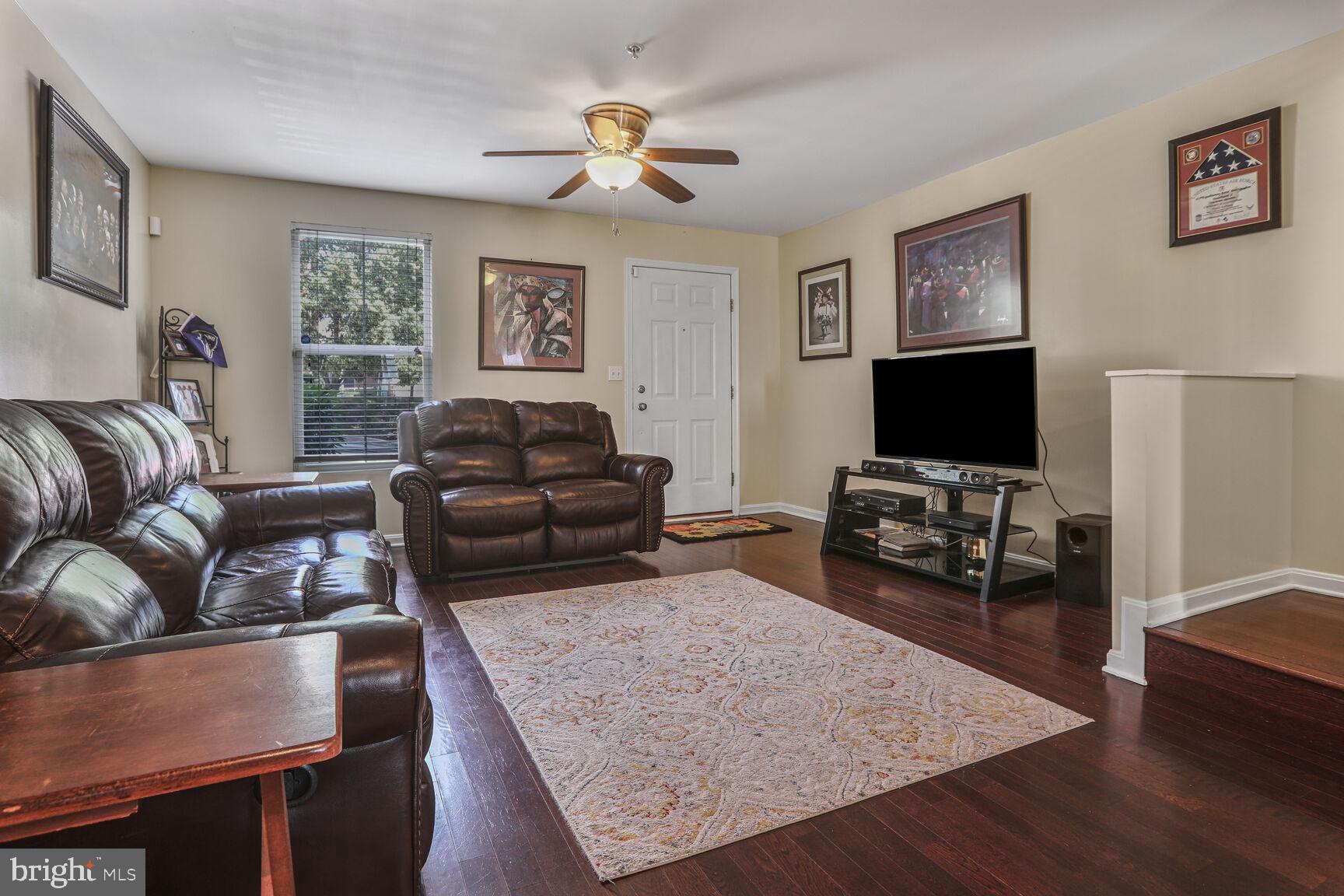ATHENA SQUARE - Residential