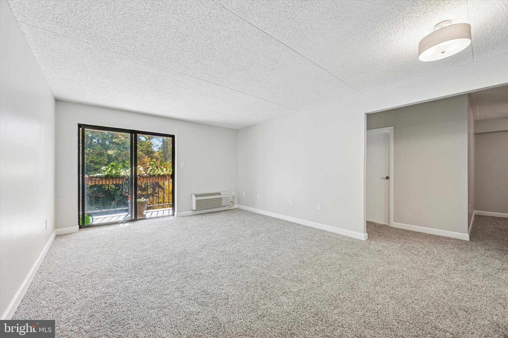 CRUM CREEK VALLEY - Residential