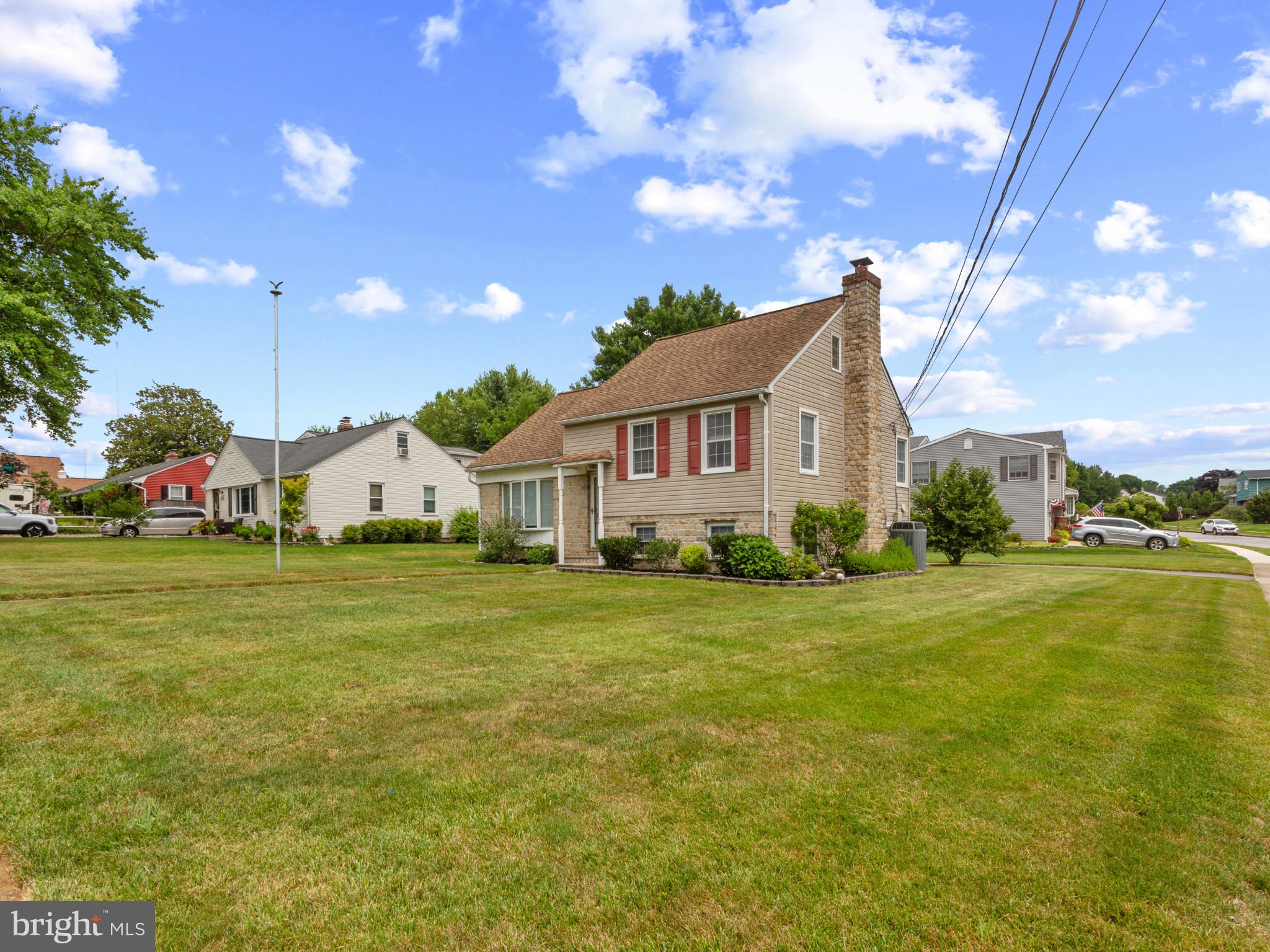 2109 ARLONNE DRIVE