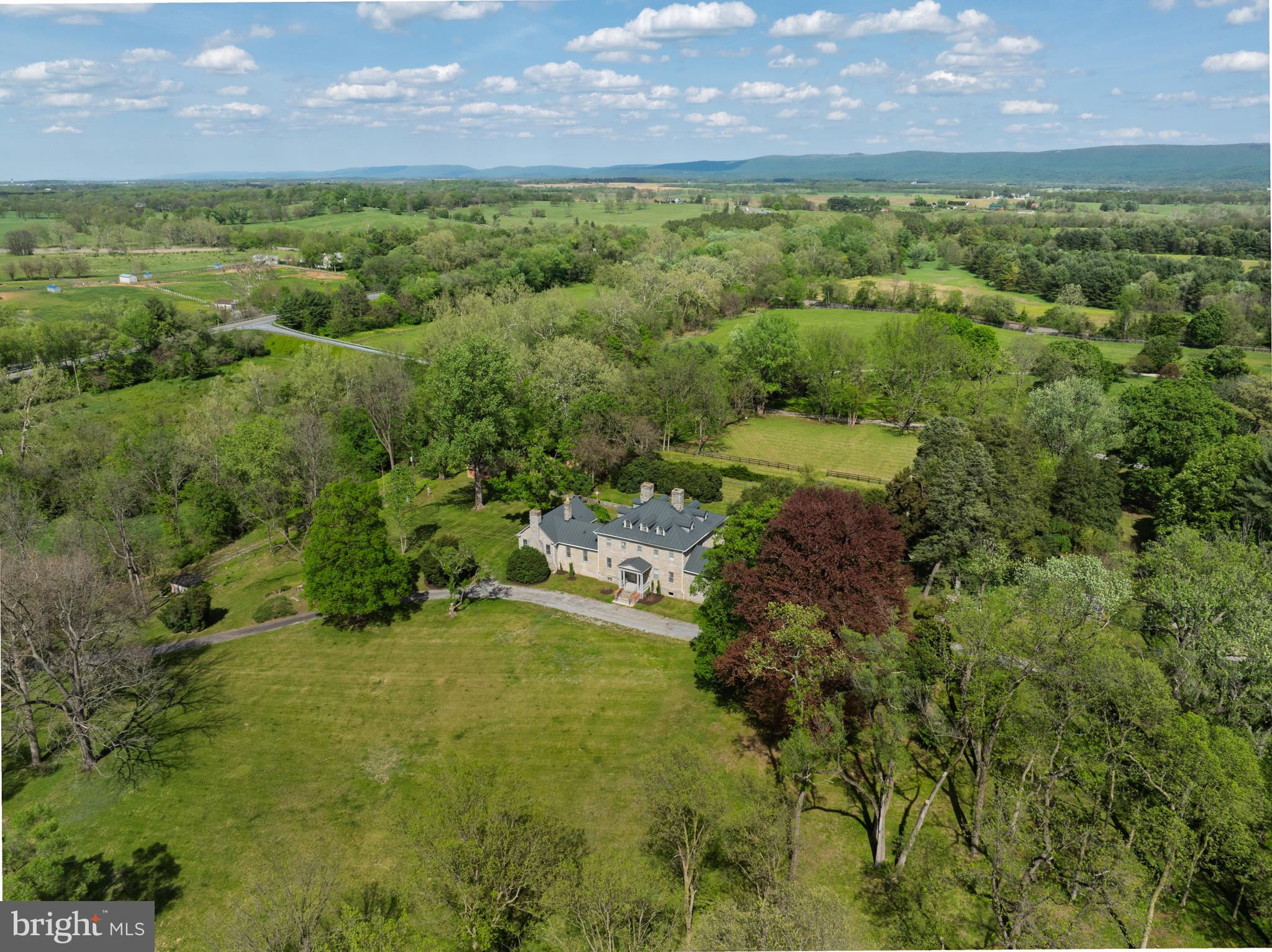 159 FAIRFIELD LANE