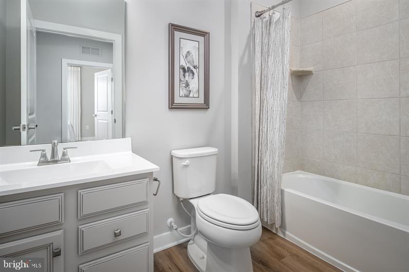 TURF VALLEY - Residential