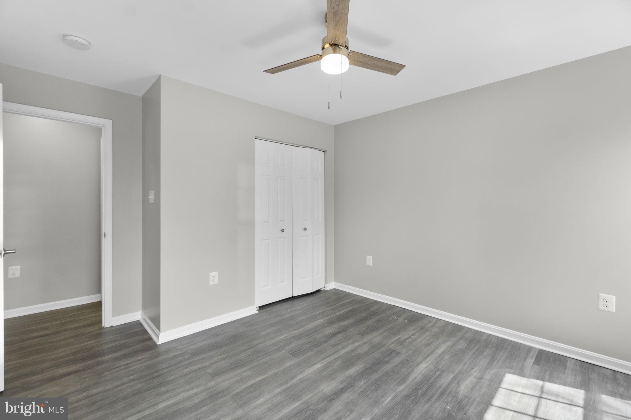 GOLDSBOROUGH MANOR - Residential
