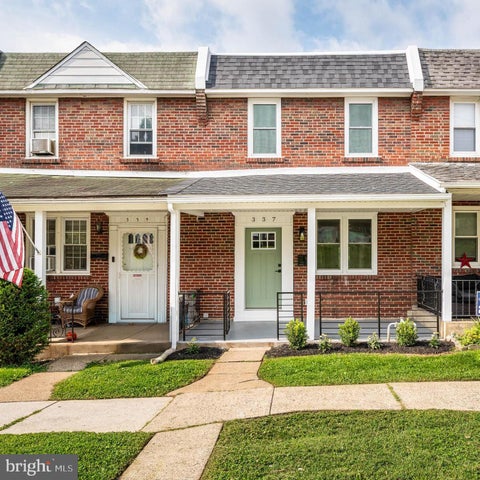 Townhouse For Sale - 337 E 9th Avenue<br/> CONSHOHOCKEN, PA 19428