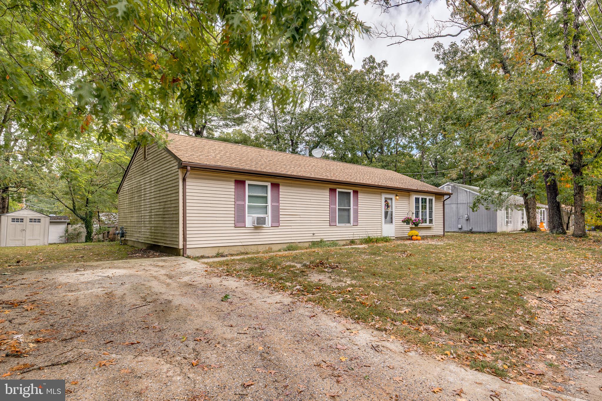 62 CLOVER STREET