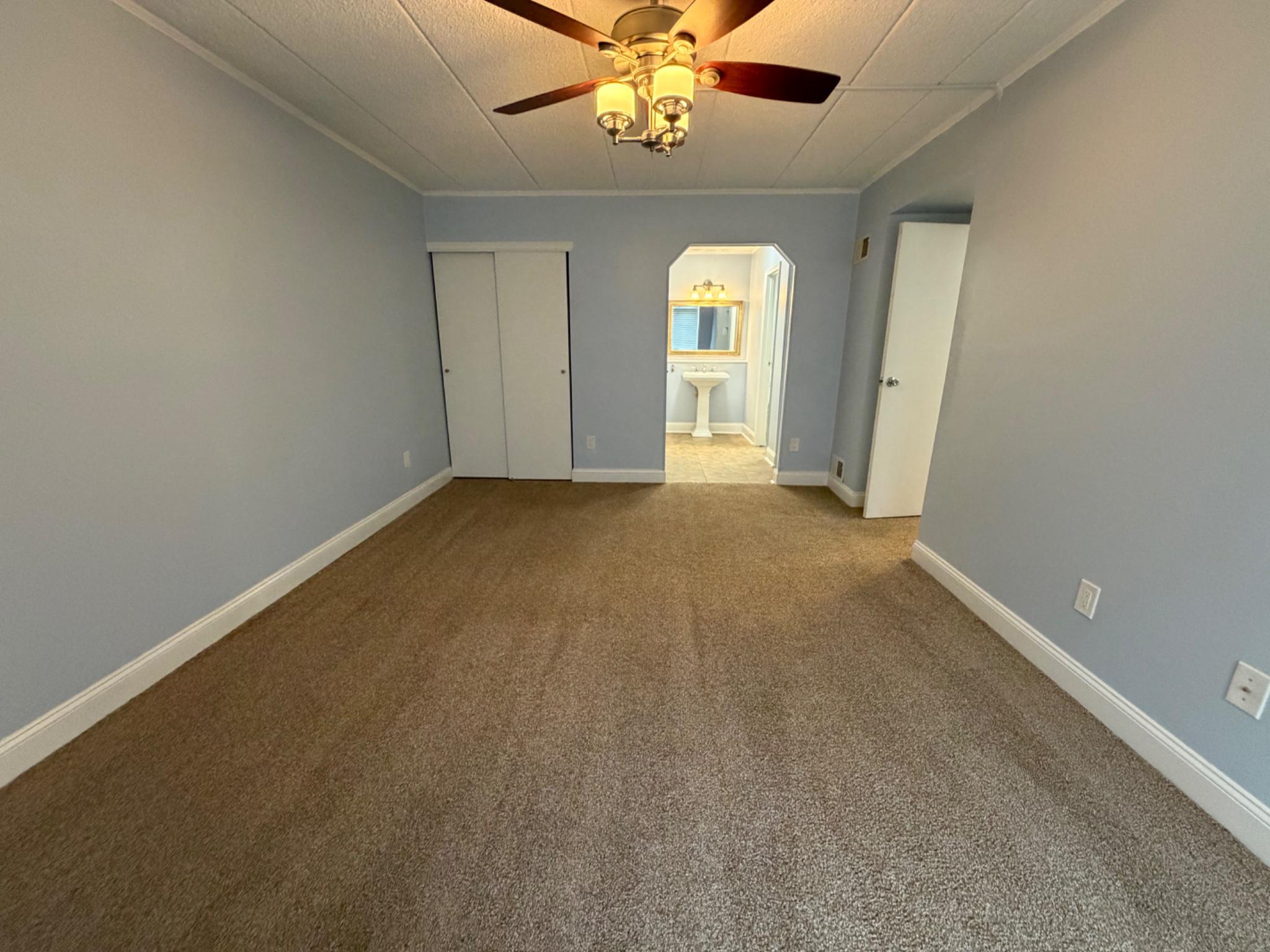 LIBERTY SQUARE - Residential