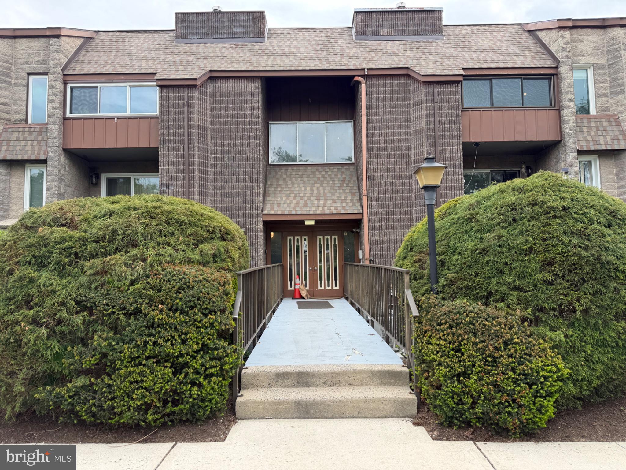LIBERTY SQUARE - Residential