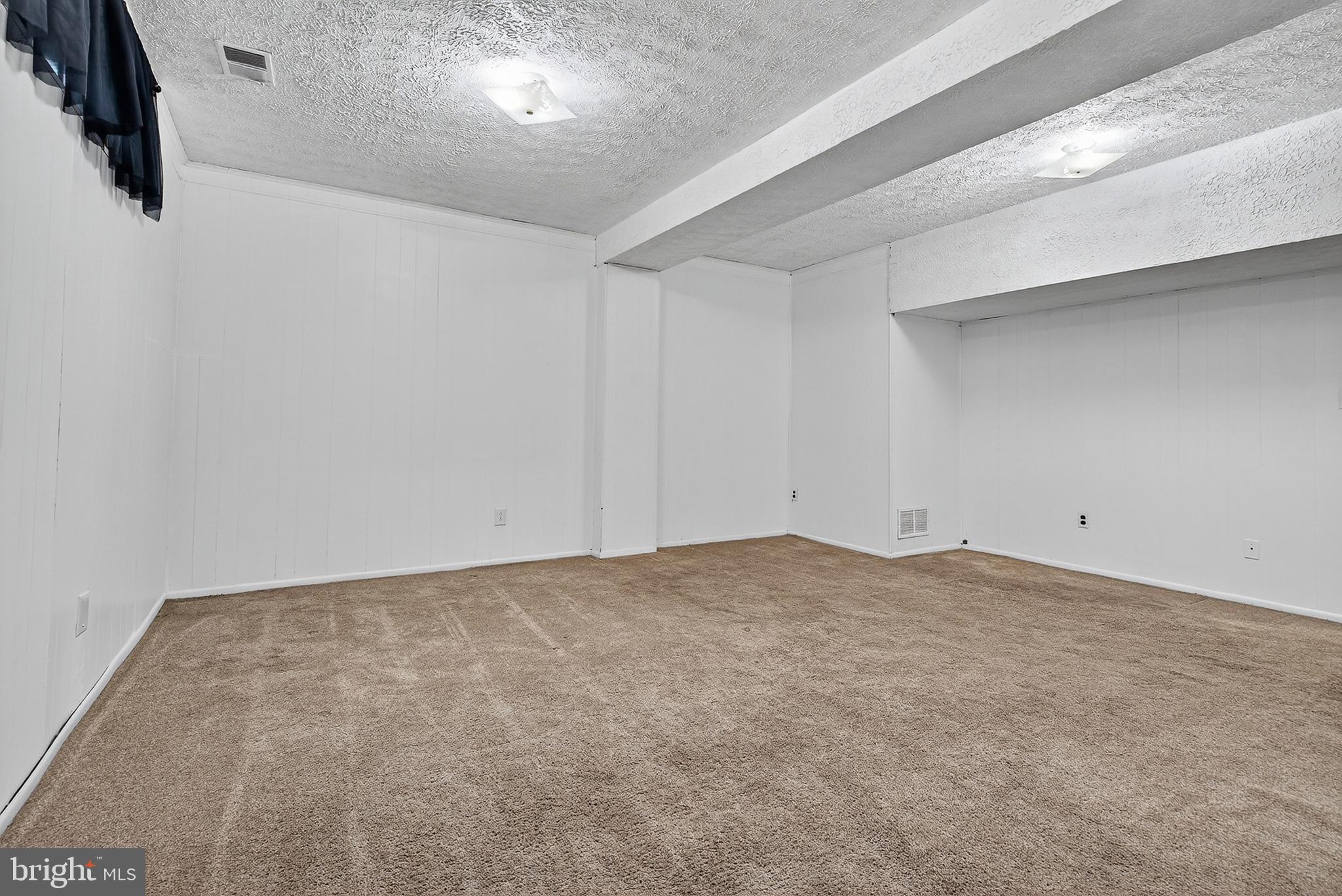 VILLAGE OF OLDE MILL - Residential