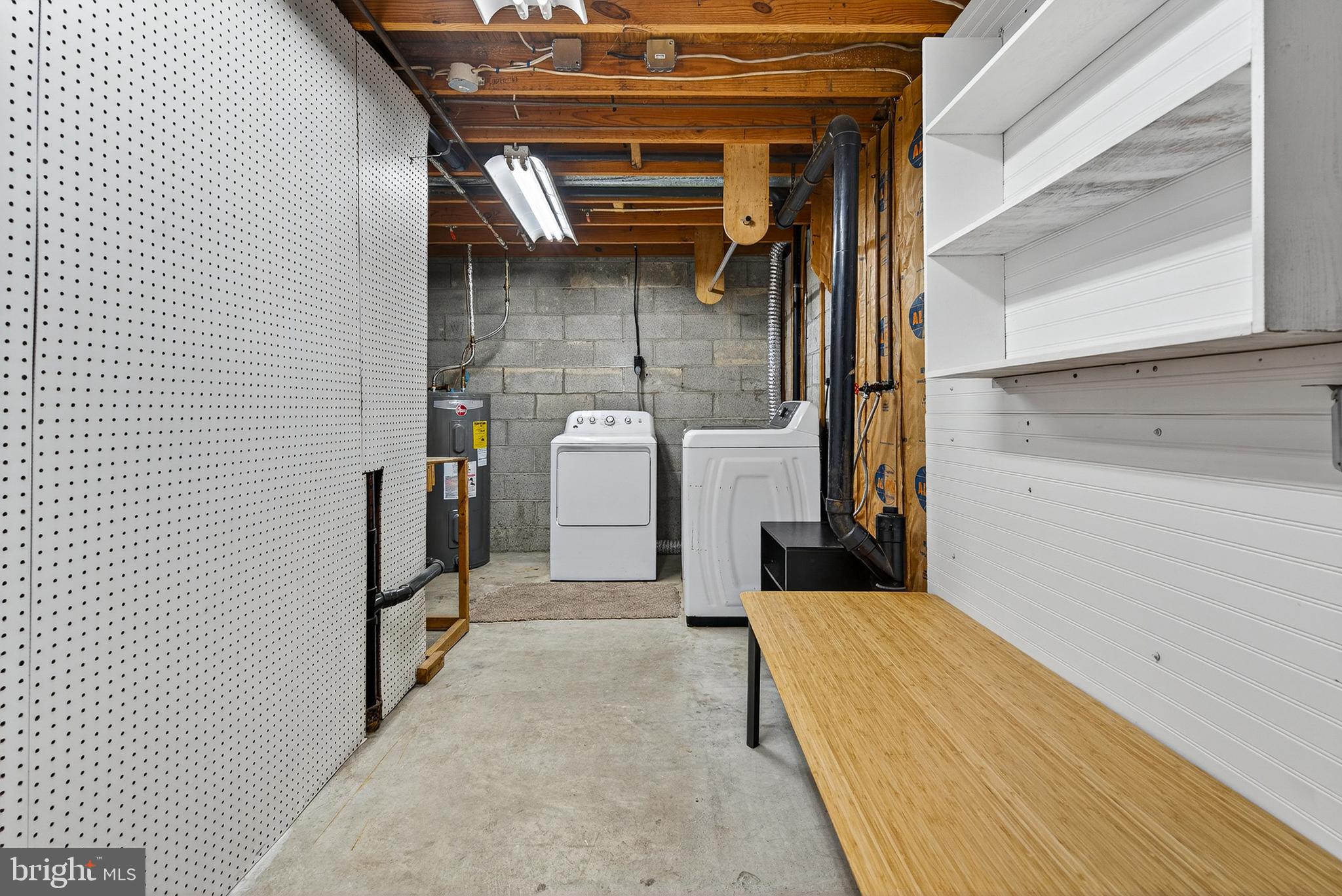 VILLAGE OF OLDE MILL - Residential