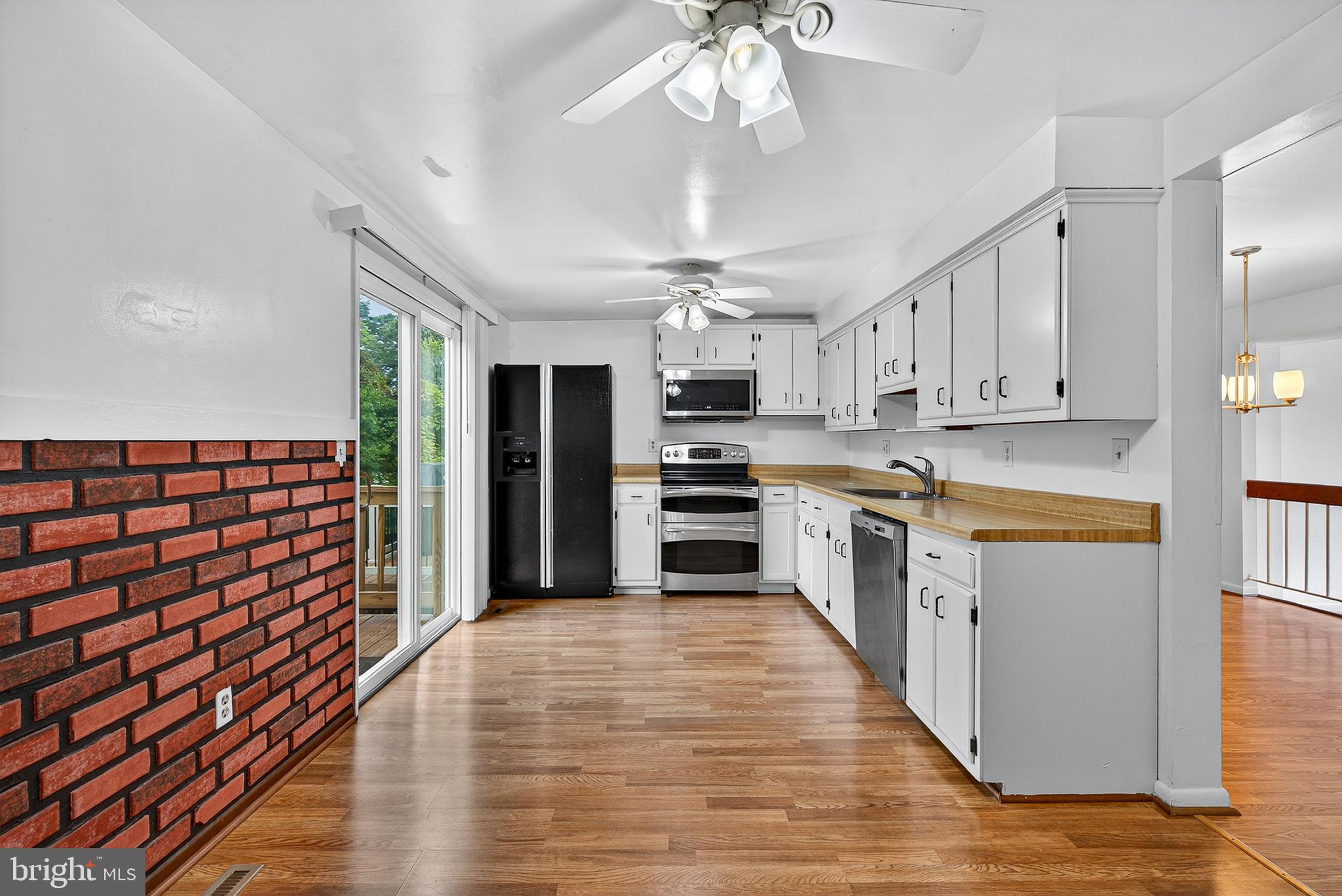 VILLAGE OF OLDE MILL - Residential