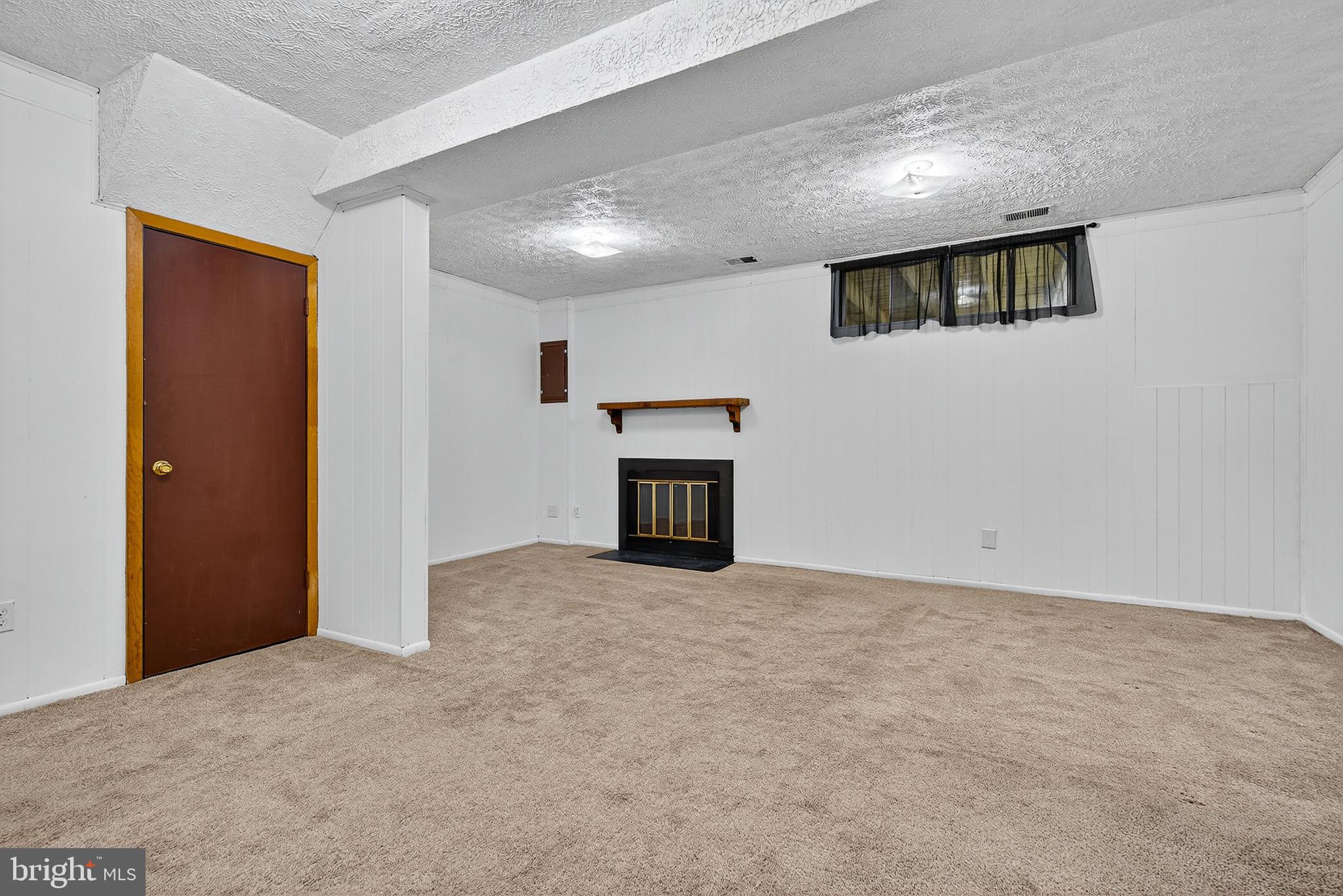 VILLAGE OF OLDE MILL - Residential