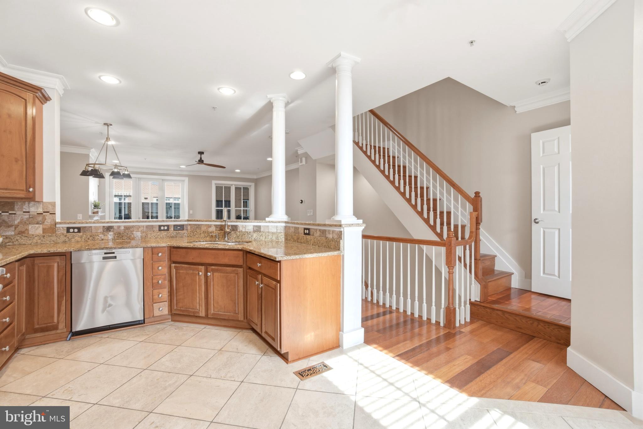 THE MOORINGS AT LIGHTHOUSE POINT - Residential