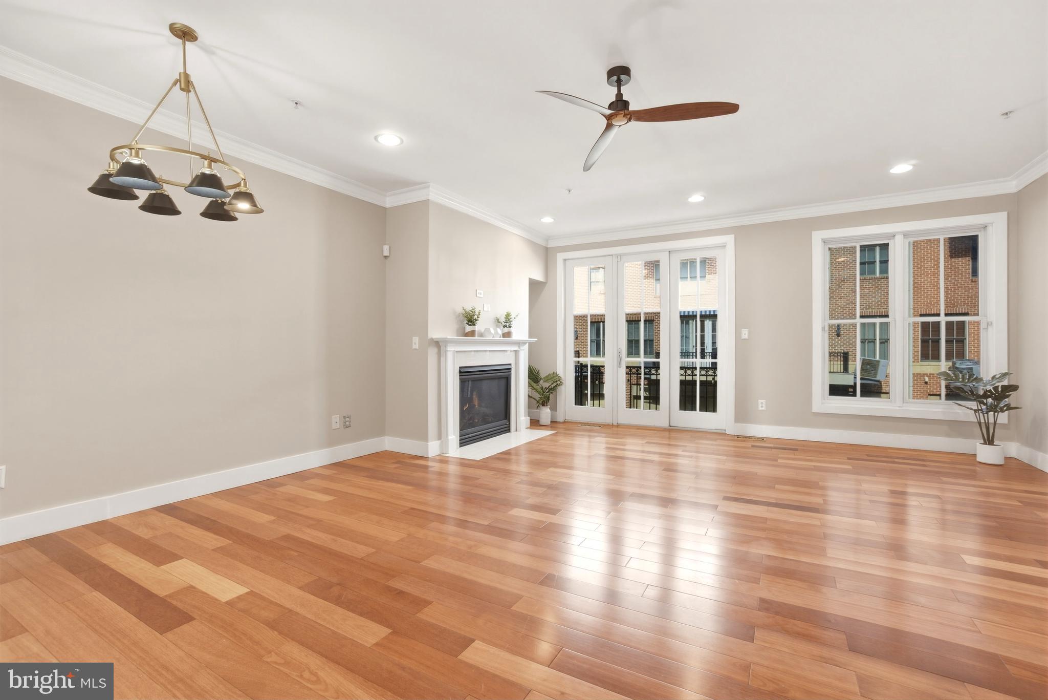 THE MOORINGS AT LIGHTHOUSE POINT - Residential