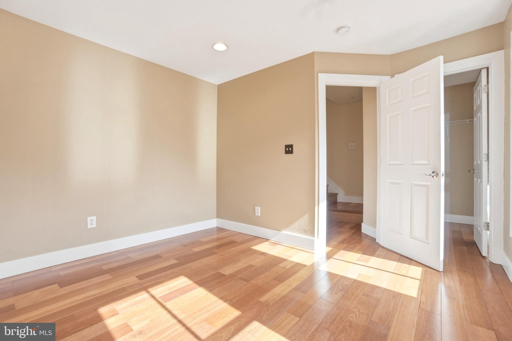 THE MOORINGS AT LIGHTHOUSE POINT - Residential