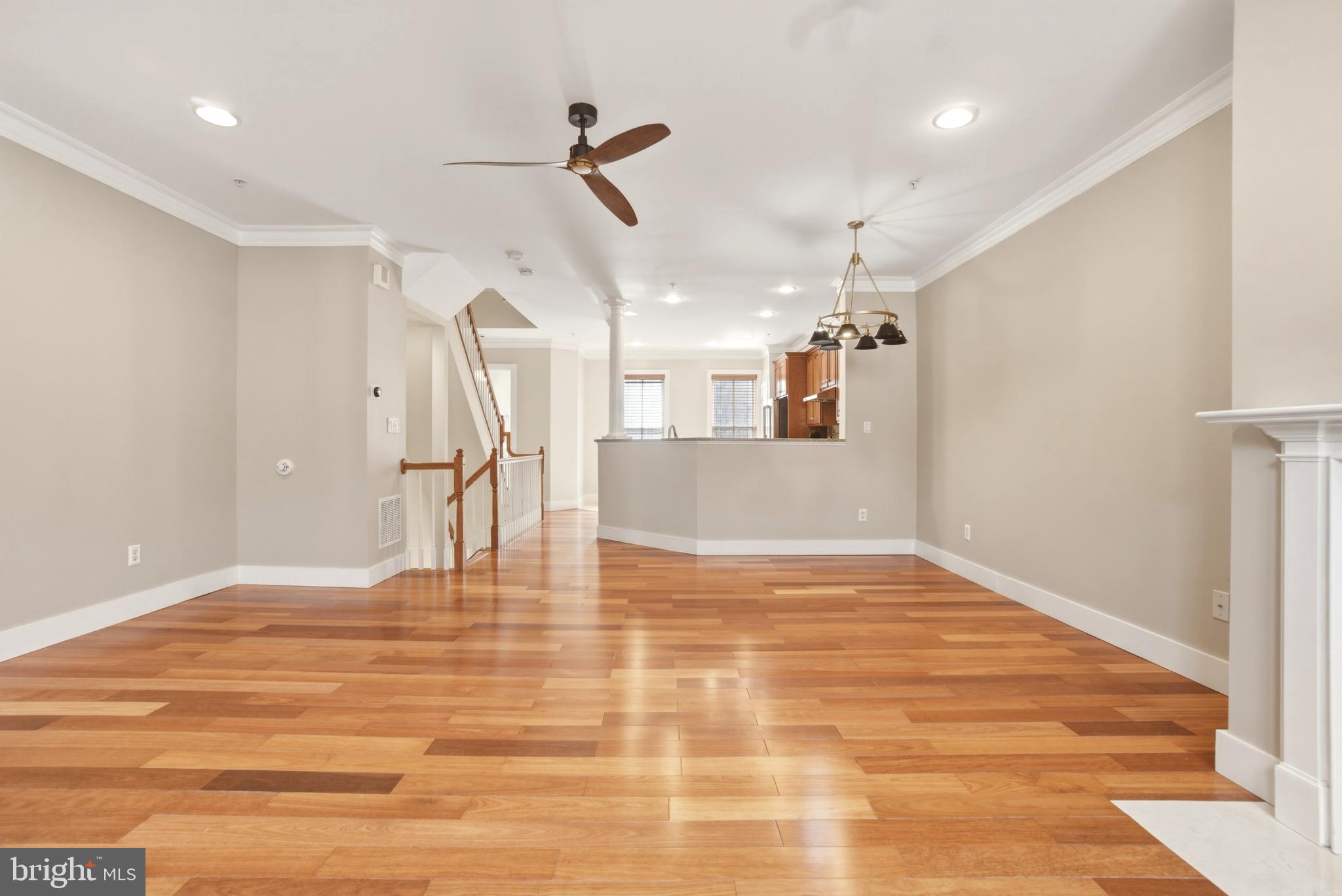 THE MOORINGS AT LIGHTHOUSE POINT - Residential