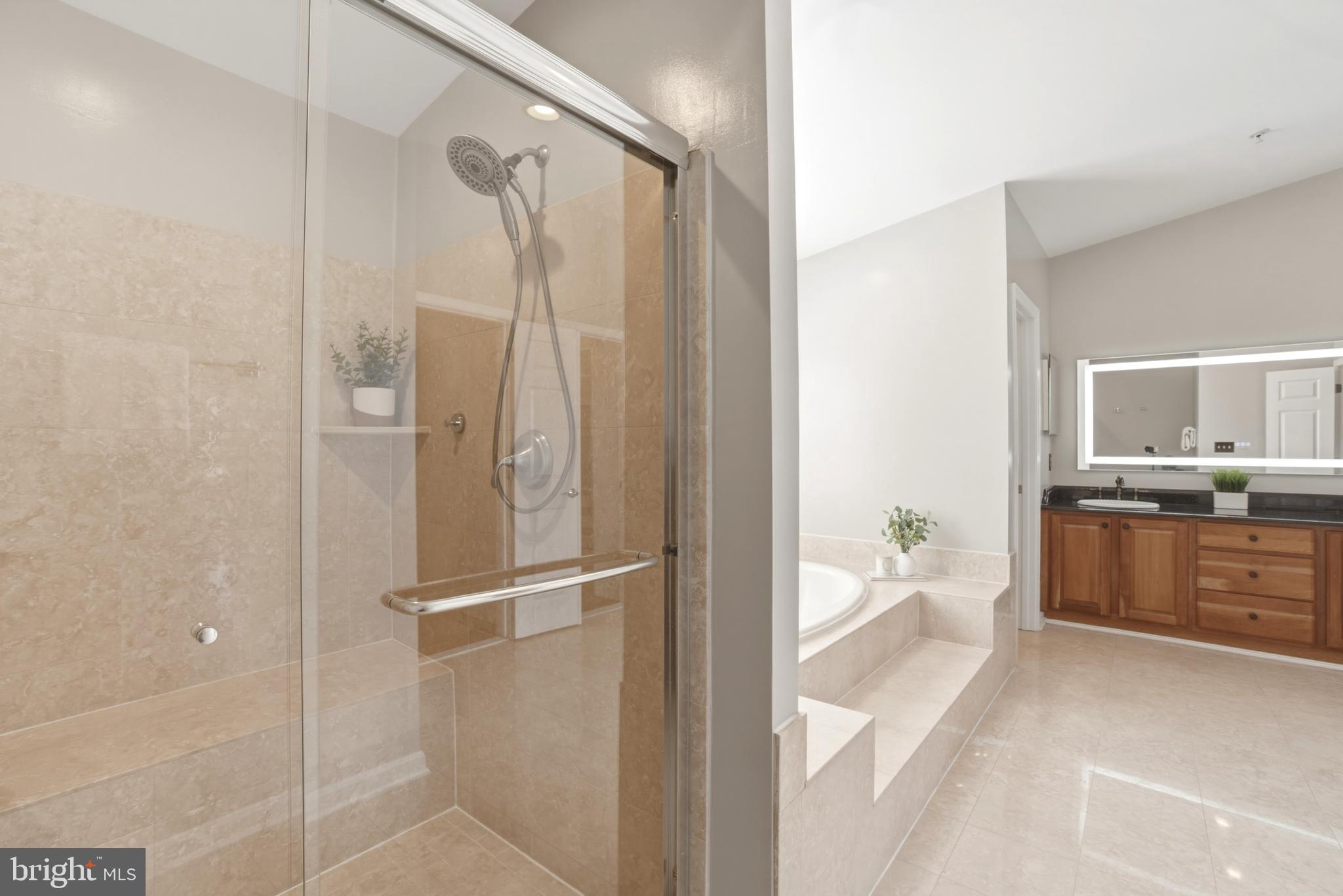 THE MOORINGS AT LIGHTHOUSE POINT - Residential