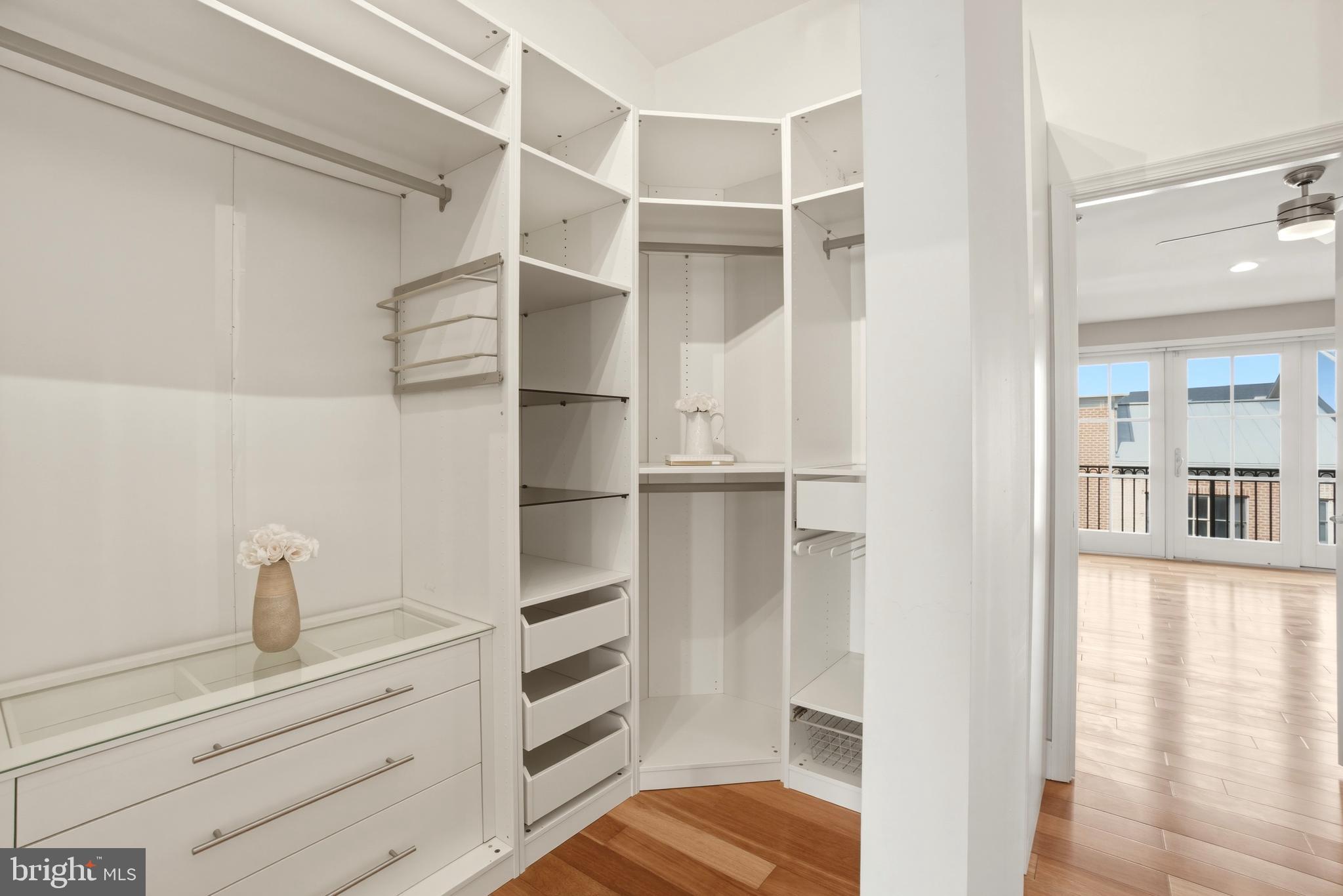 THE MOORINGS AT LIGHTHOUSE POINT - Residential