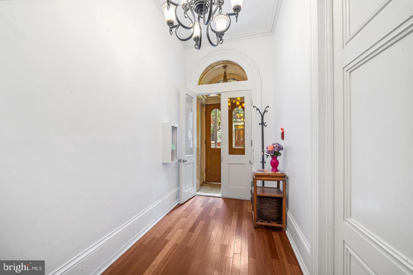 1704 WALLACE STREET 101