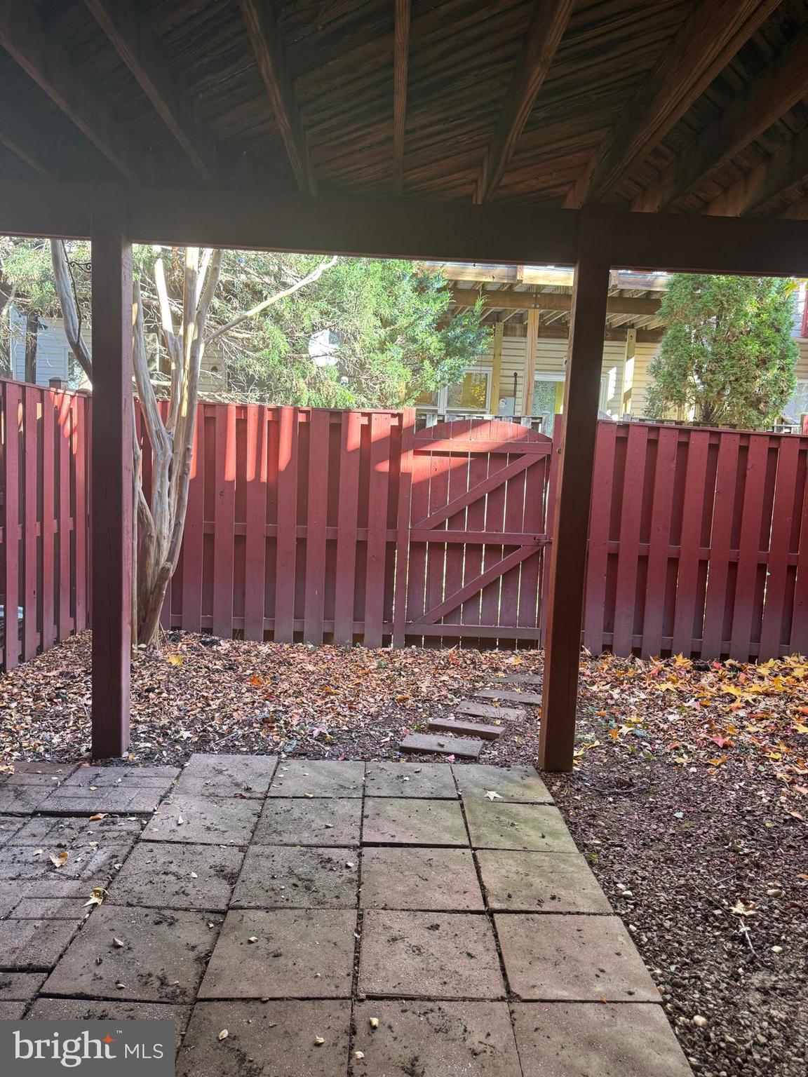 MCNAIR FARMS LANDBAY 5 - Residential Lease