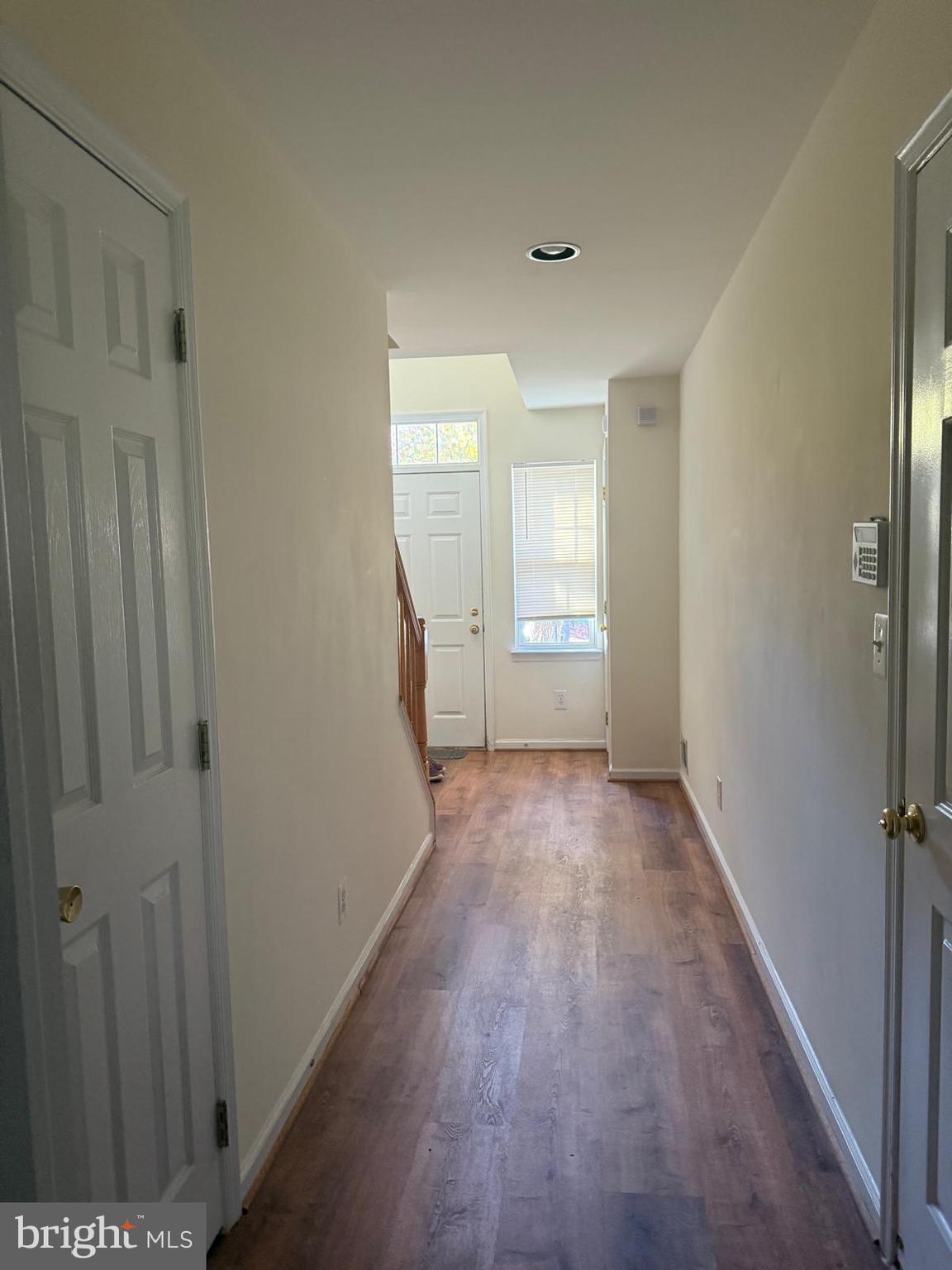 MCNAIR FARMS LANDBAY 5 - Residential Lease