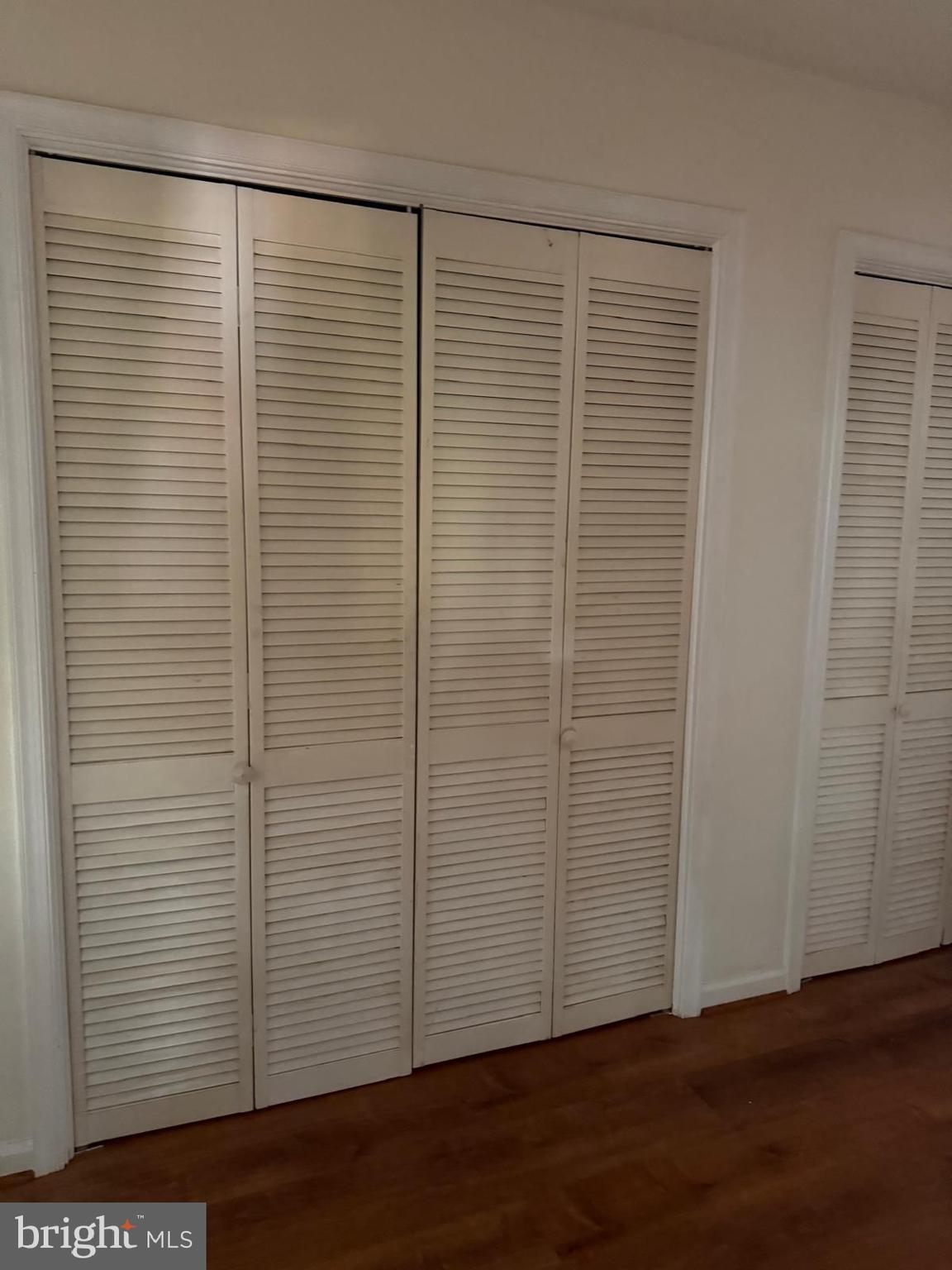 MCNAIR FARMS LANDBAY 5 - Residential Lease