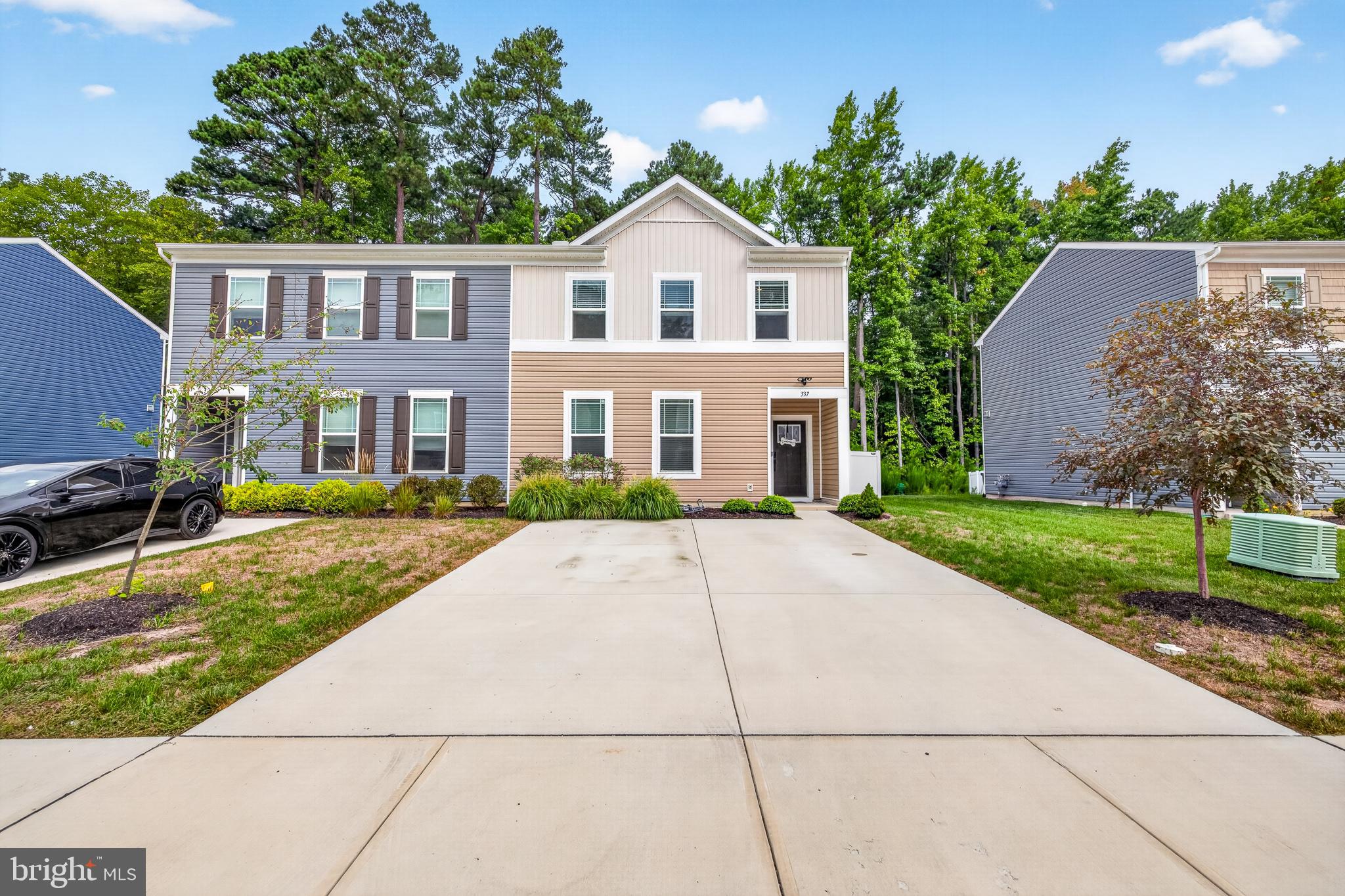 337 CURRANT CIRCLE