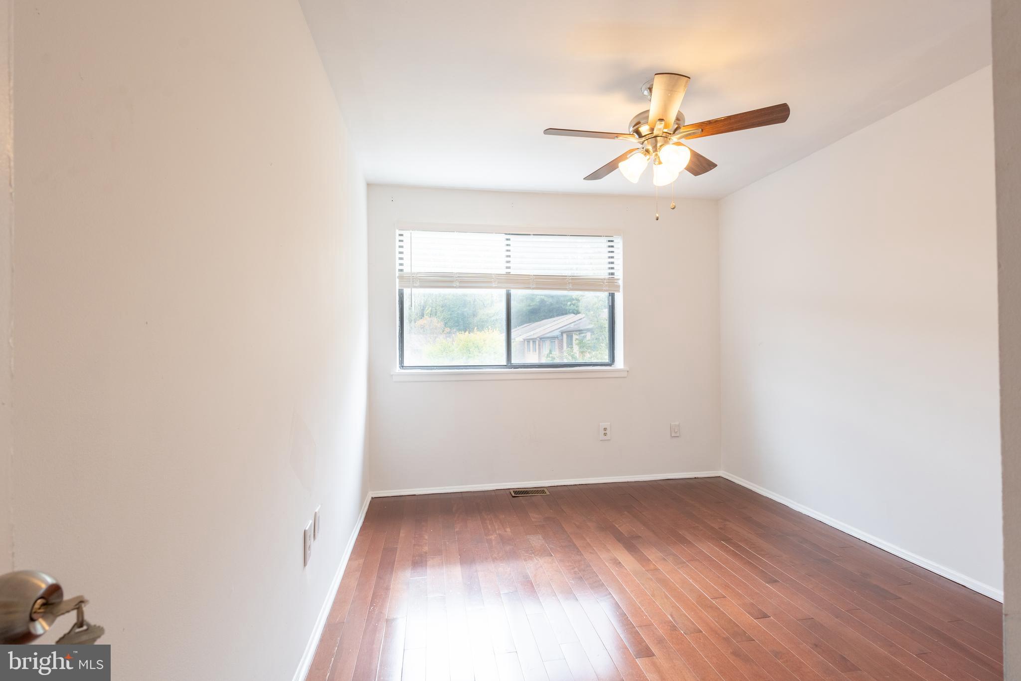 KINGS CONTRIVANCE - Residential Lease