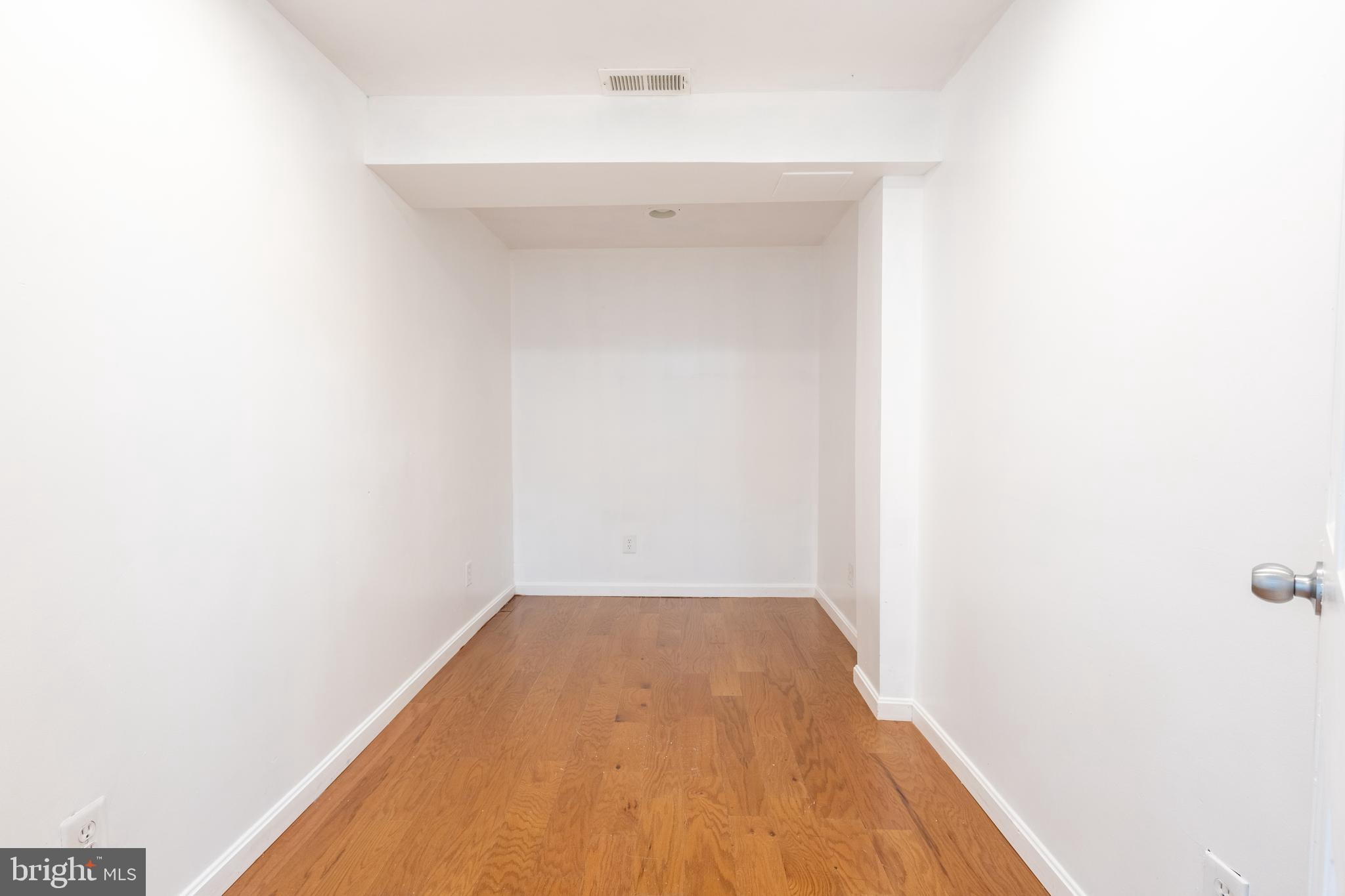 KINGS CONTRIVANCE - Residential Lease