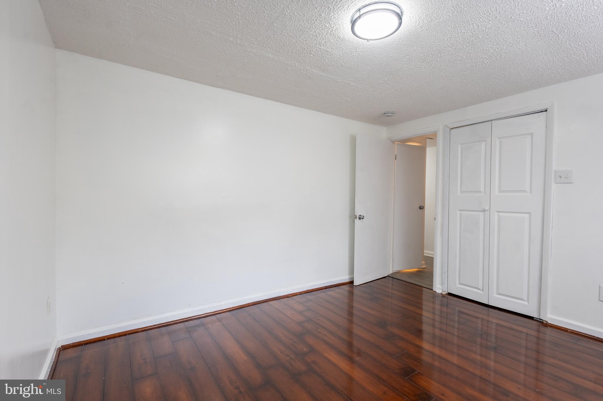 KINGS CONTRIVANCE - Residential Lease