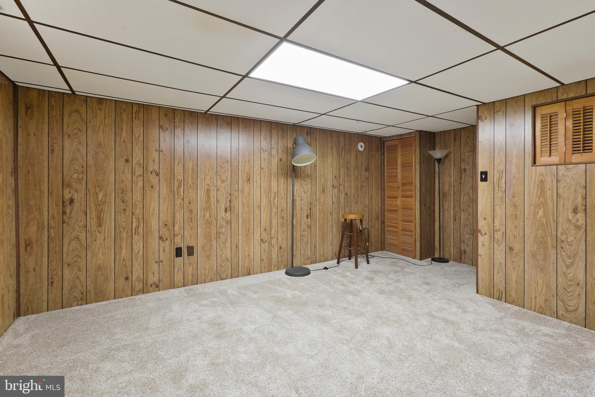 COUNTRY RIDGE - Residential