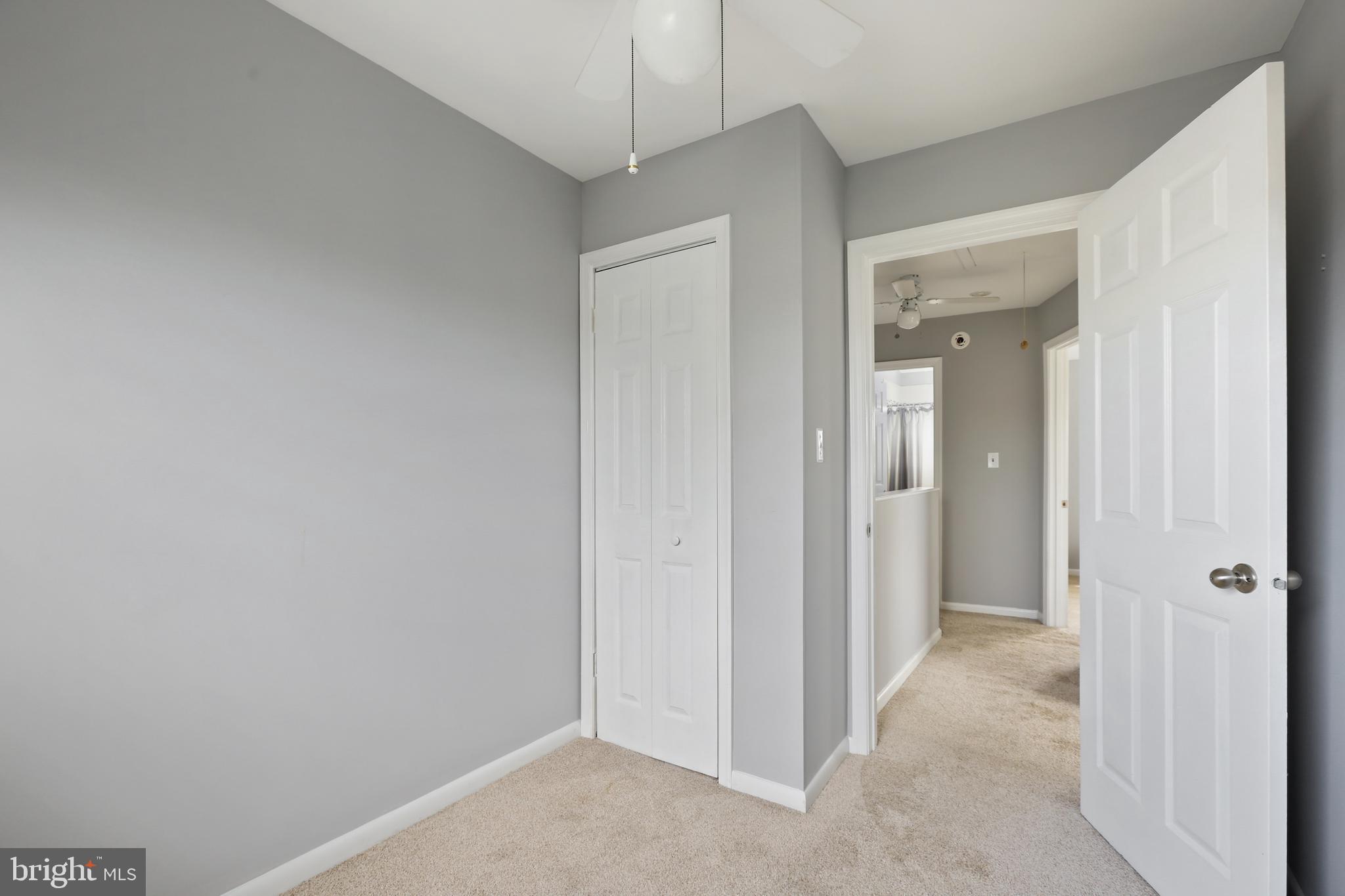 COUNTRY RIDGE - Residential