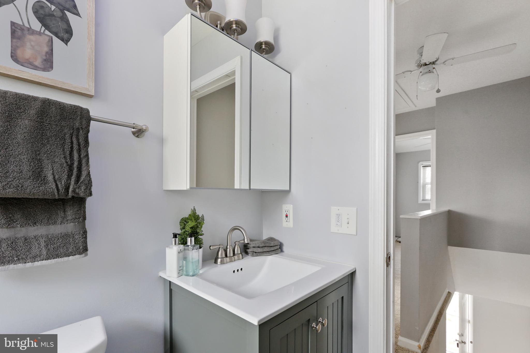 COUNTRY RIDGE - Residential