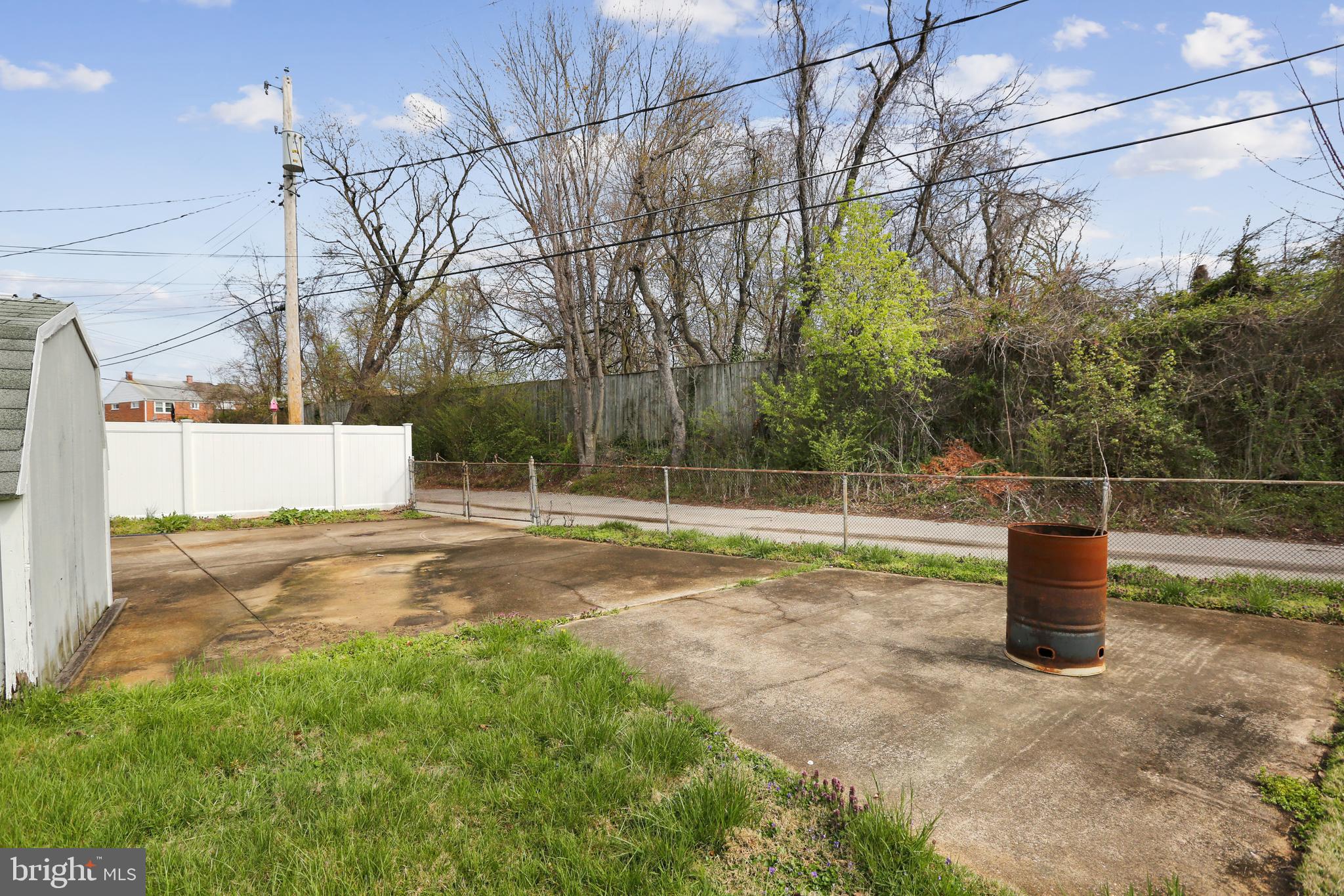 COUNTRY RIDGE - Residential