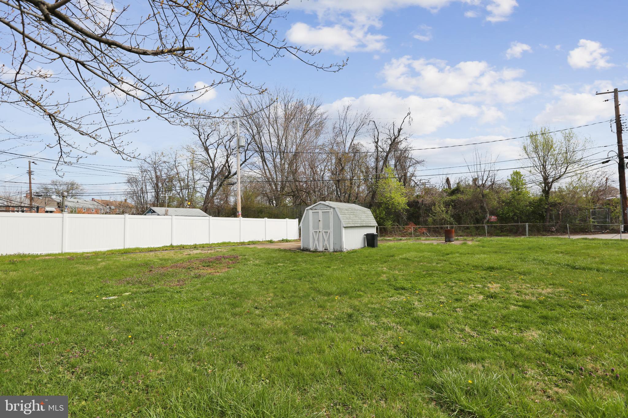 COUNTRY RIDGE - Residential