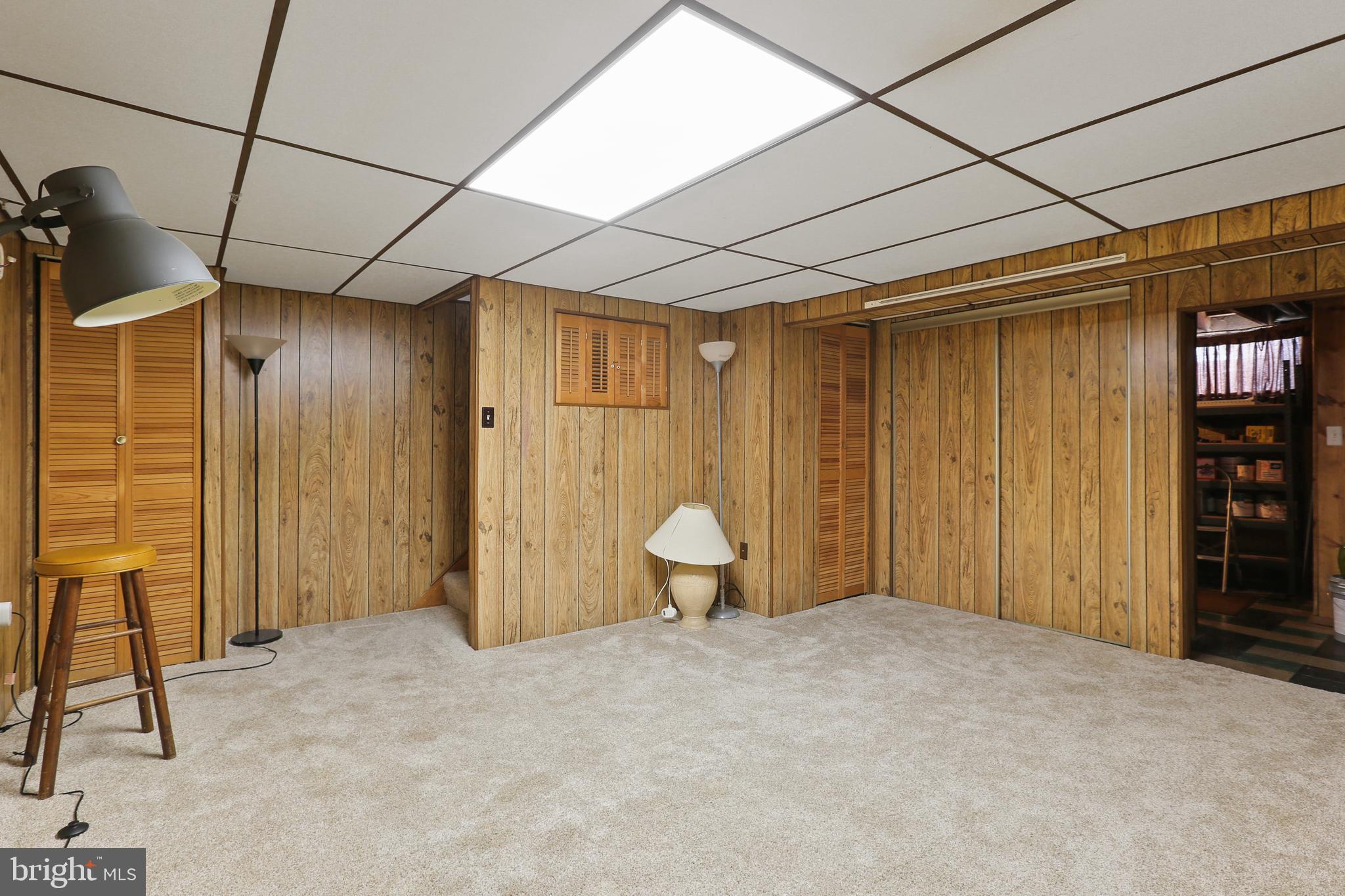 COUNTRY RIDGE - Residential