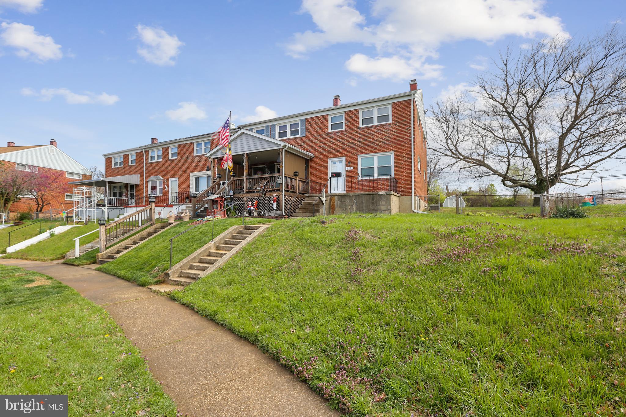 COUNTRY RIDGE - Residential