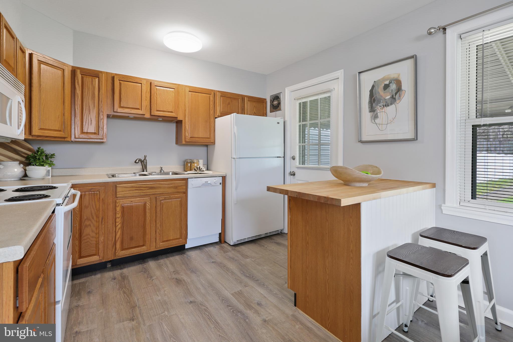 COUNTRY RIDGE - Residential