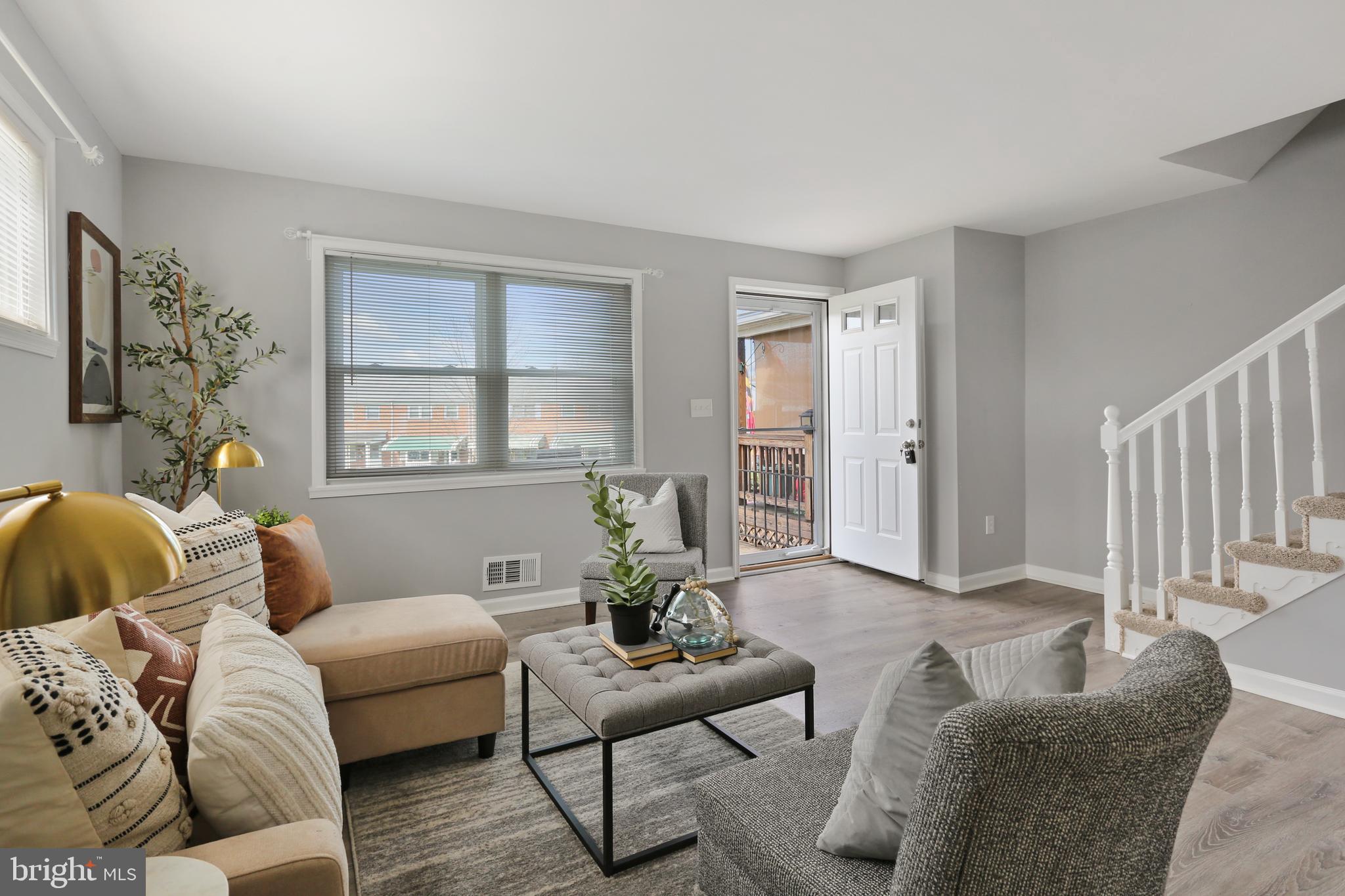 COUNTRY RIDGE - Residential