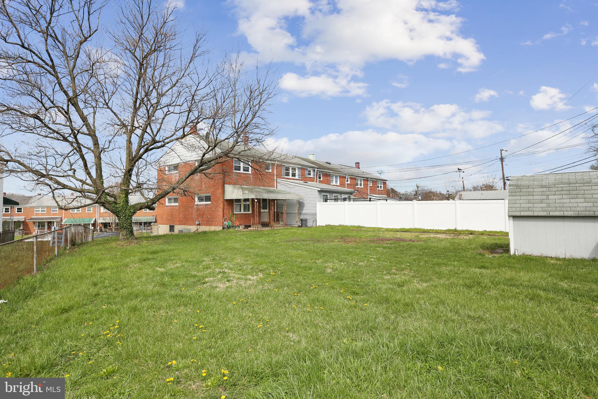 COUNTRY RIDGE - Residential