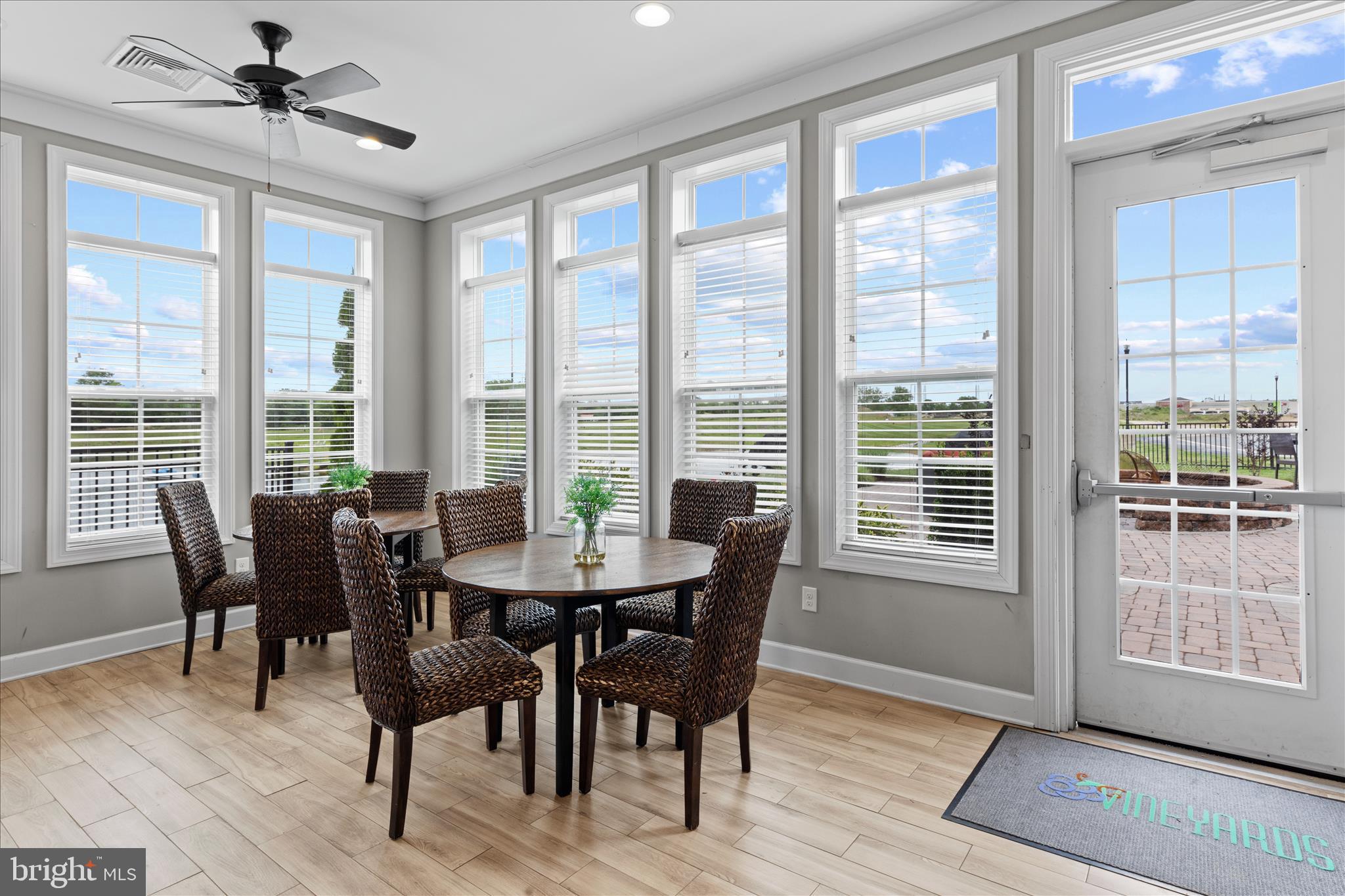 VINEYARDS AT NASSAU VALLEY - Residential