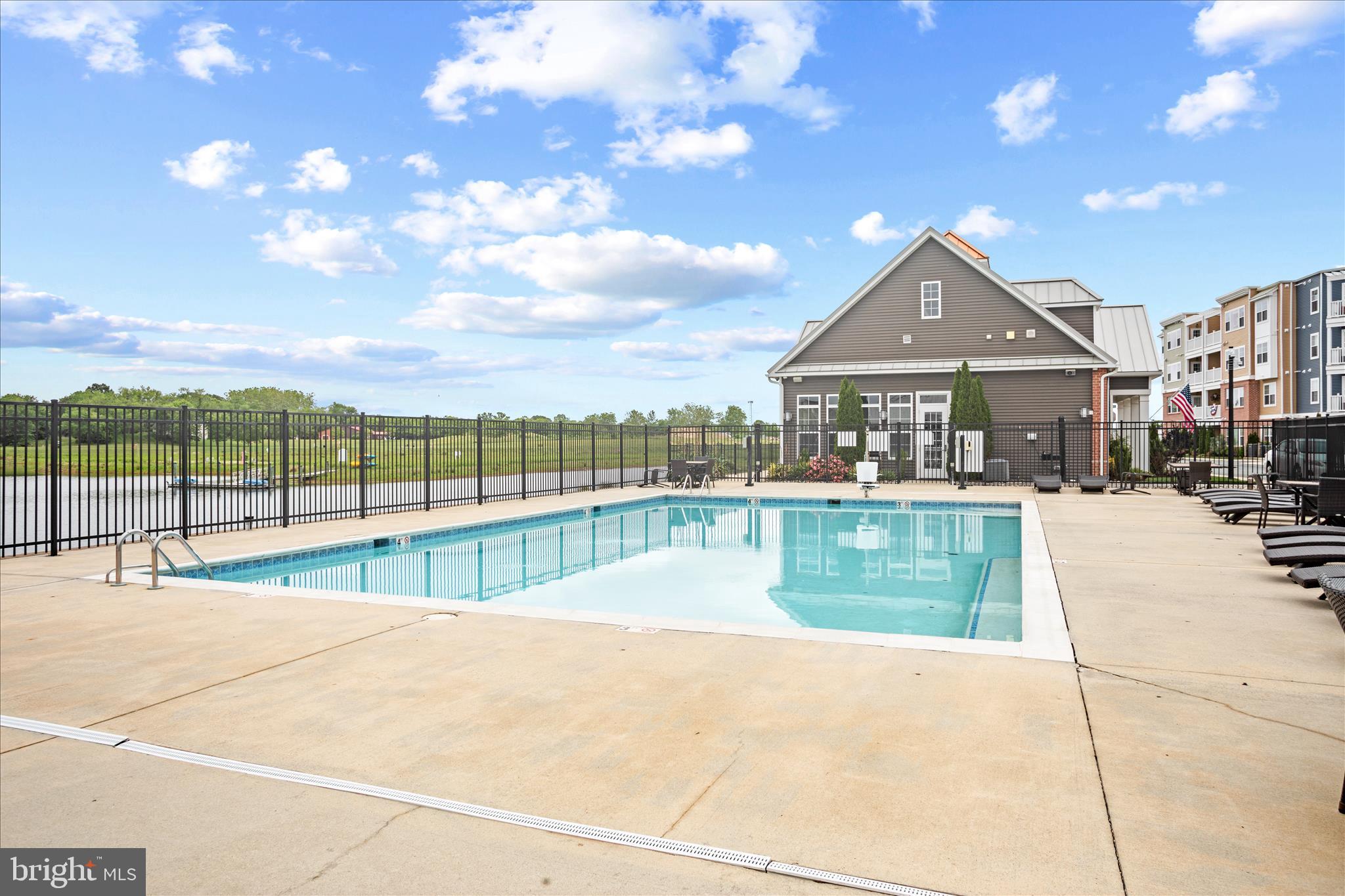 VINEYARDS AT NASSAU VALLEY - Residential