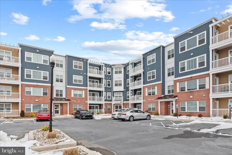 Condo For Sale - 24160 Port Lane Ln #107<br/> LEWES, DE 19958