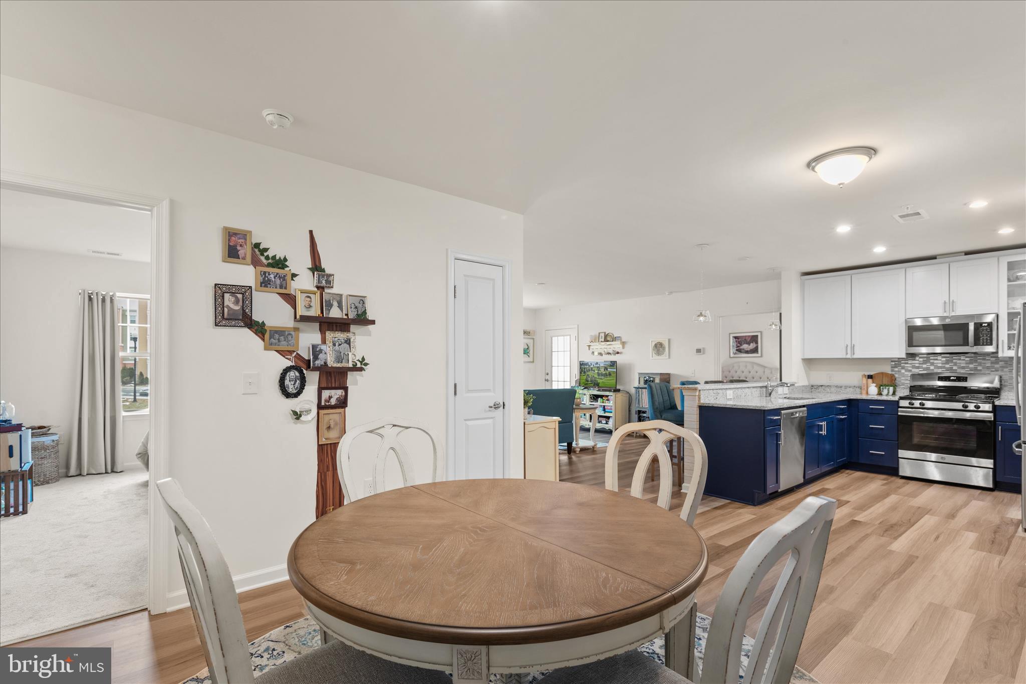 VINEYARDS AT NASSAU VALLEY - Residential