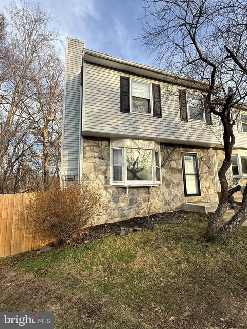 Photo of 102 Austin Court, STAFFORD, VA 22554 (MLS # VAST2046636)