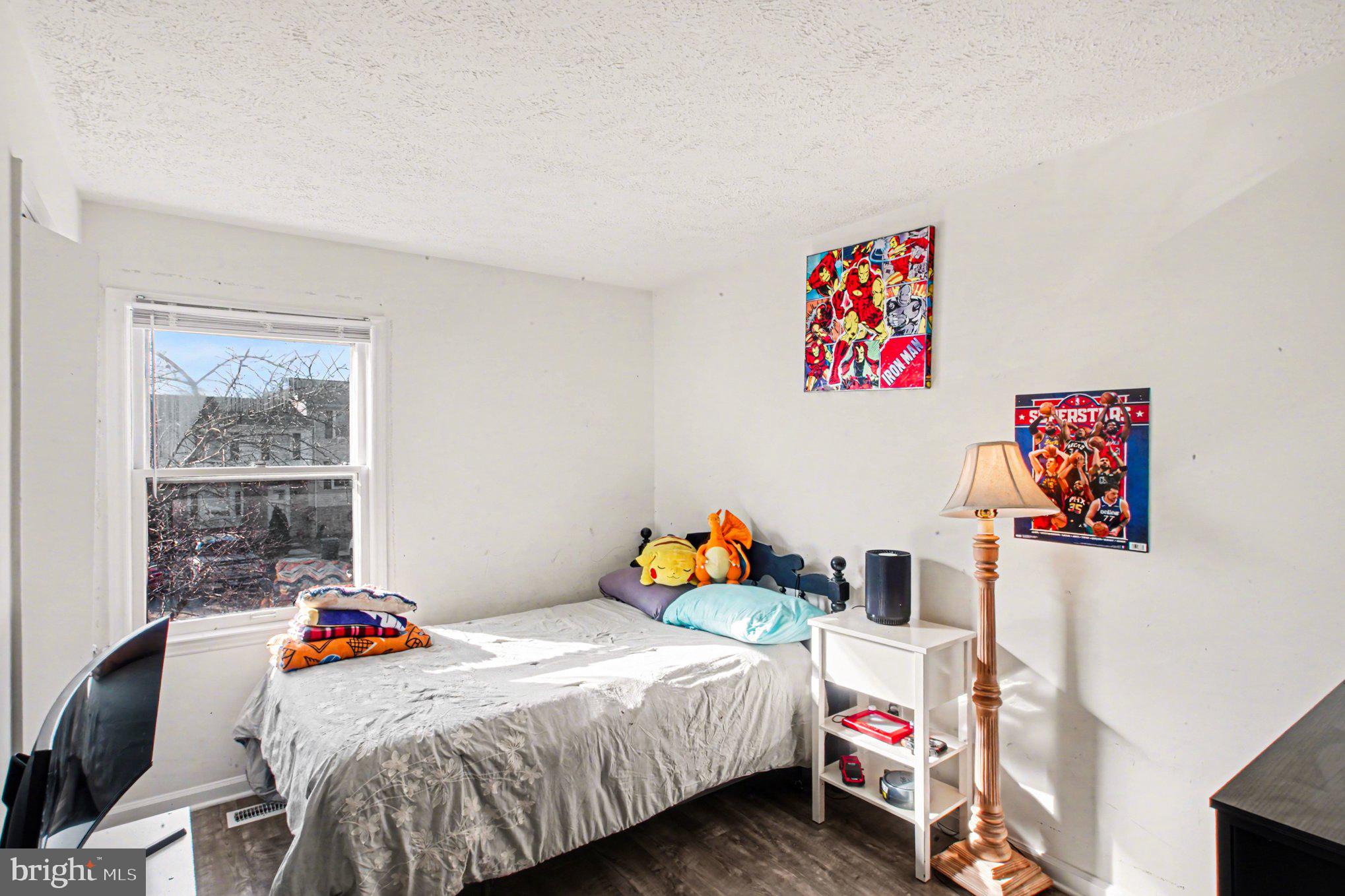 AUSTIN RUN TOWNHOUSES - Residential