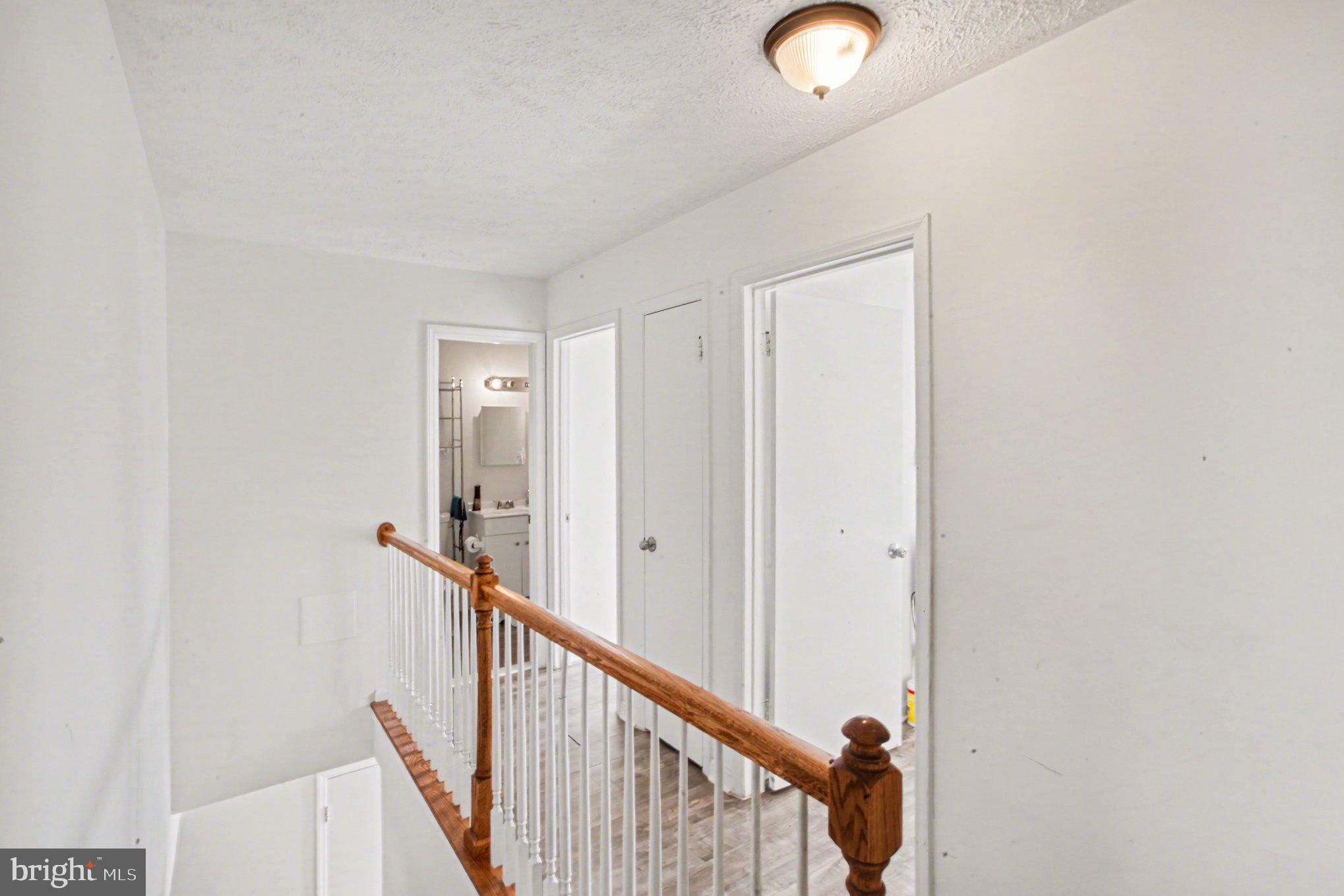 AUSTIN RUN TOWNHOUSES - Residential