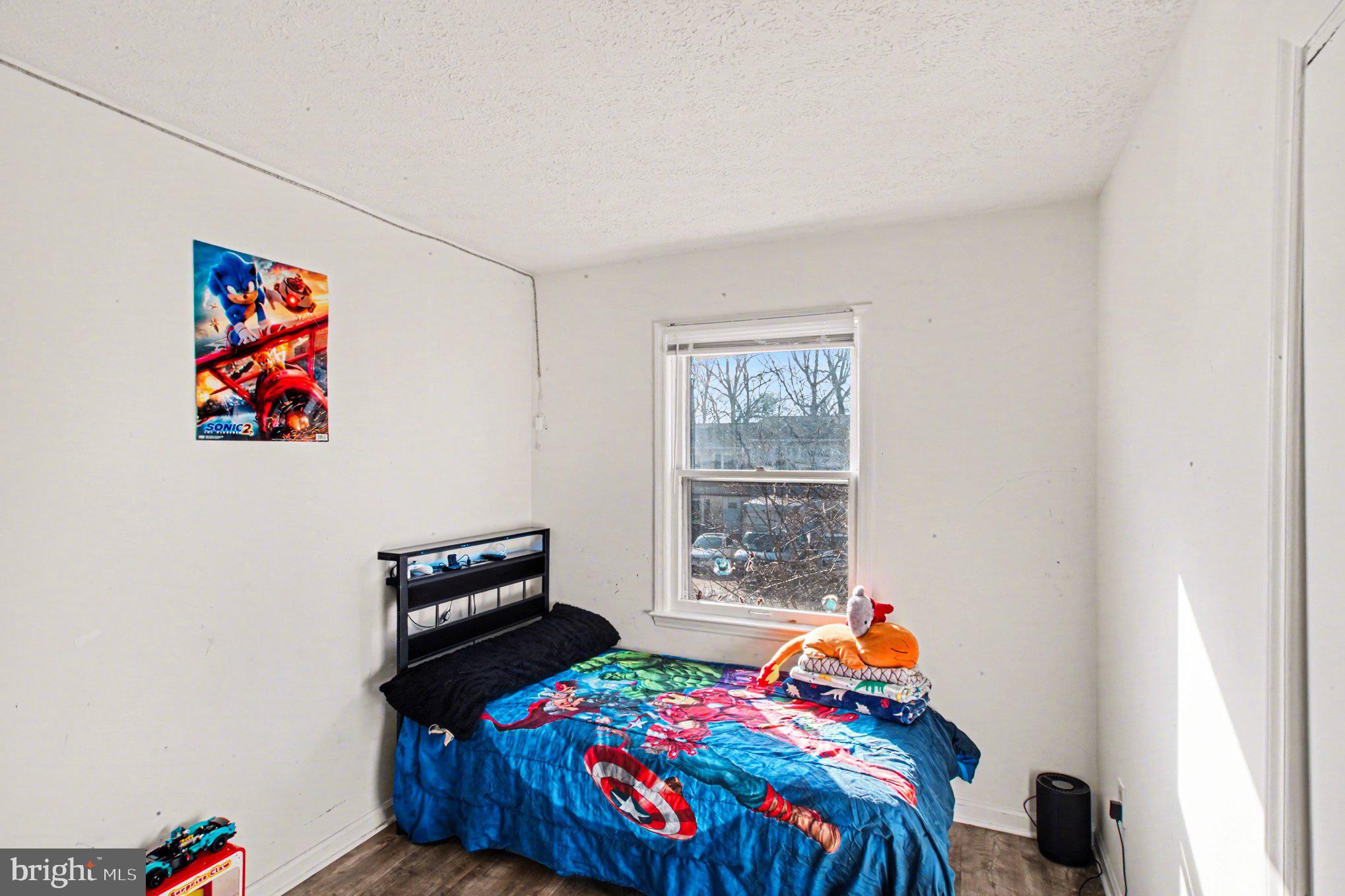 AUSTIN RUN TOWNHOUSES - Residential