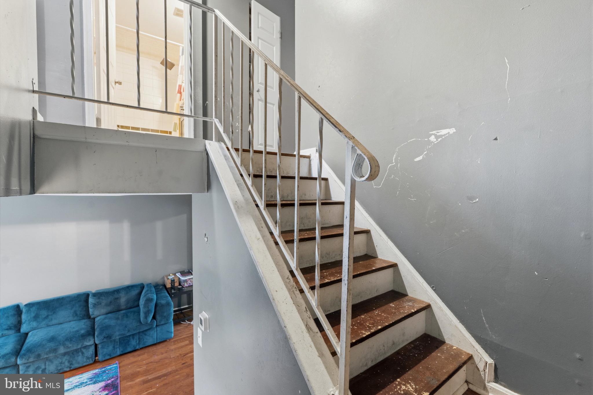 LONDON WOODS - Residential