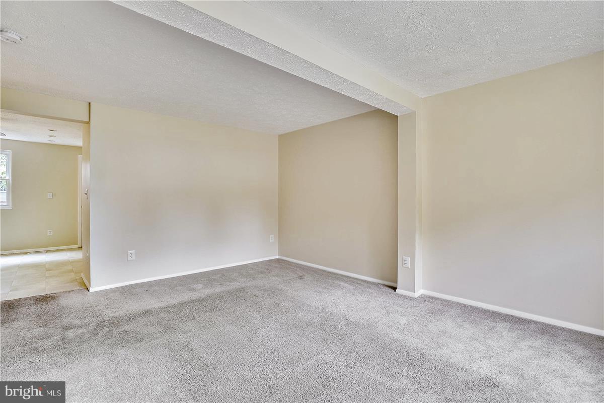 CHESTERFIELD - Residential